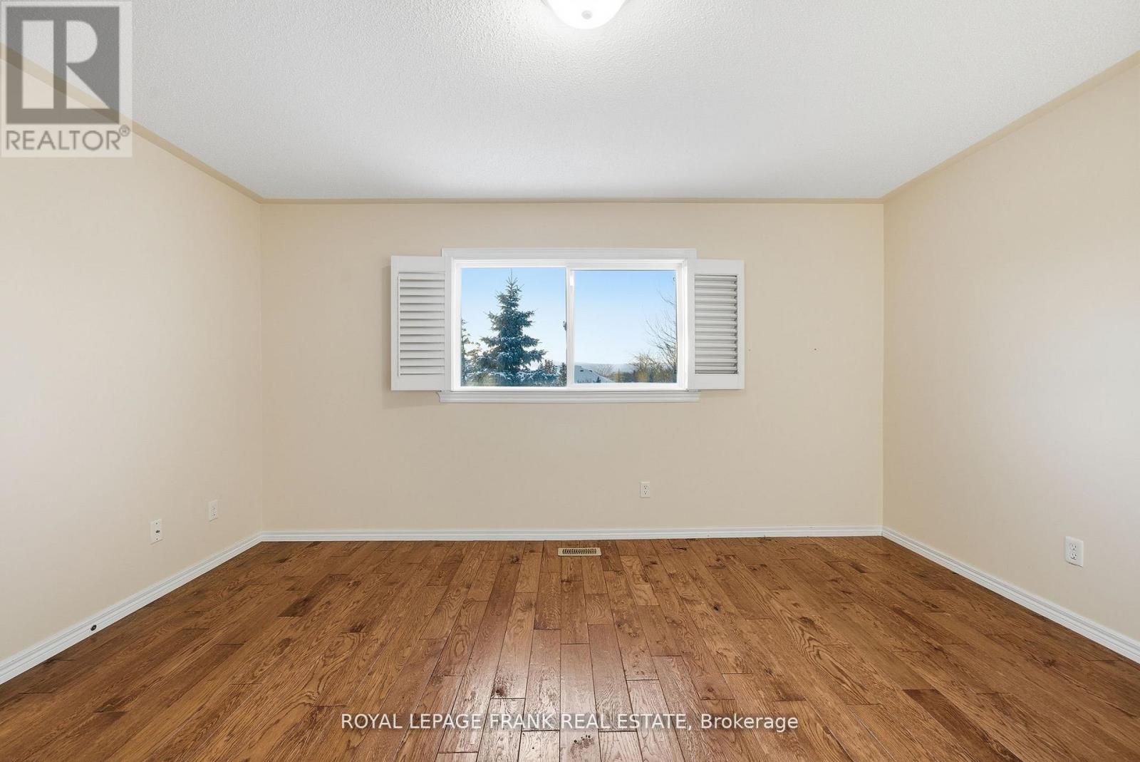 7 Brock Street, Kawartha Lakes, Ontario  K9V 0B9 - Photo 22 - X12872816