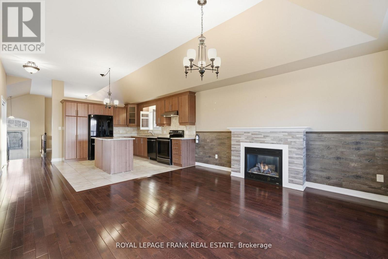 7 Brock Street, Kawartha Lakes, Ontario  K9V 0B9 - Photo 16 - X12872816