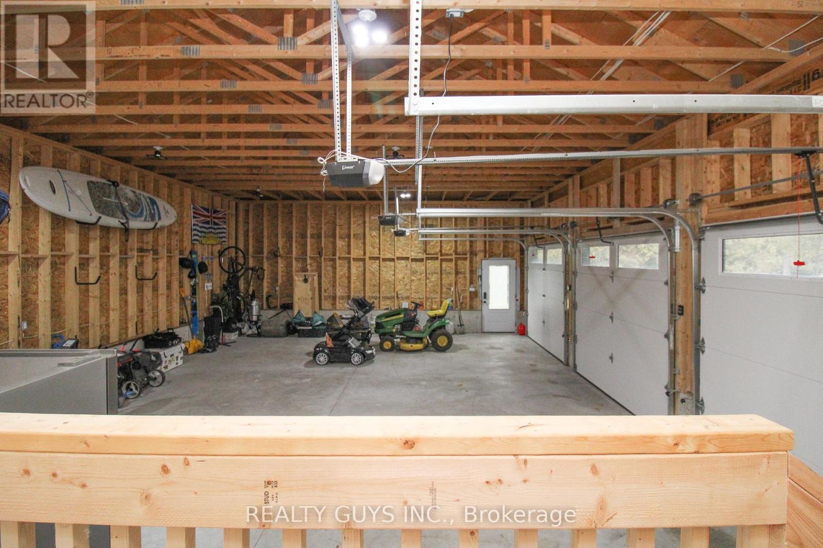 2 Ivy Street, Kawartha Lakes, Ontario  K0L 2W0 - Photo 37 - X12937110