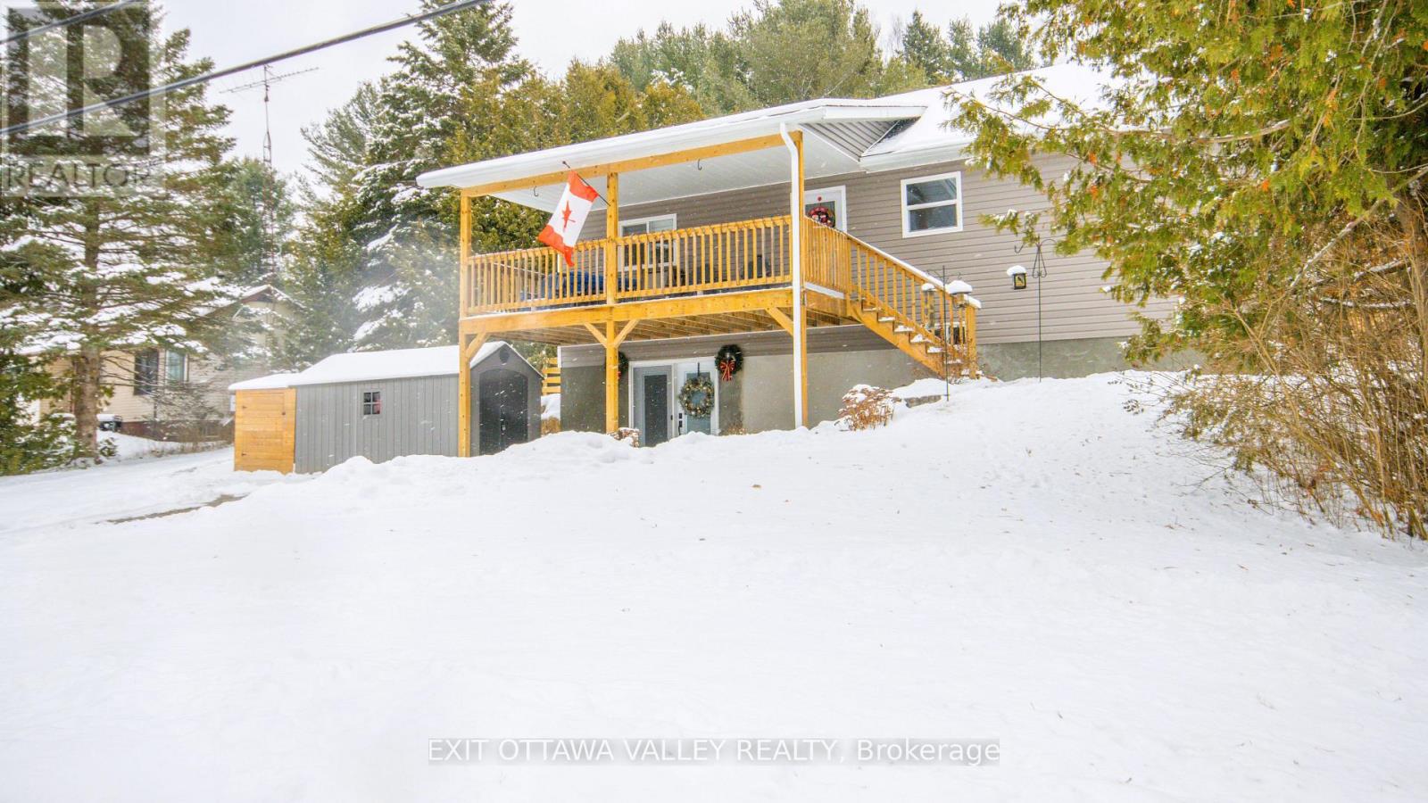 39090 Combermere Road, Madawaska Valley, Ontario  K0J 1L0 - Photo 3 - X12760700