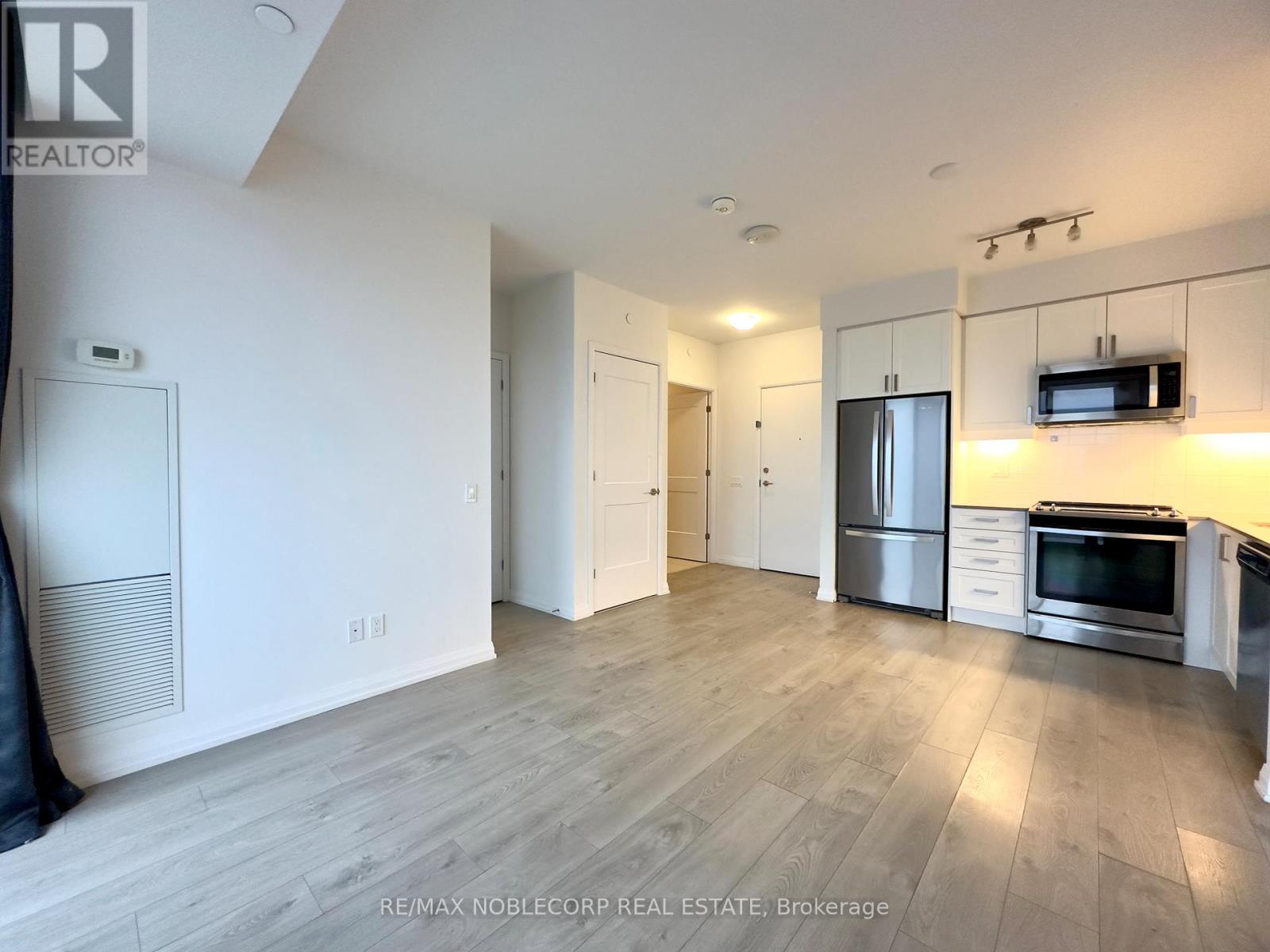 2014 - 7895 Jane Street, Vaughan, Ontario  L4K 0K2 - Photo 8 - N12966542