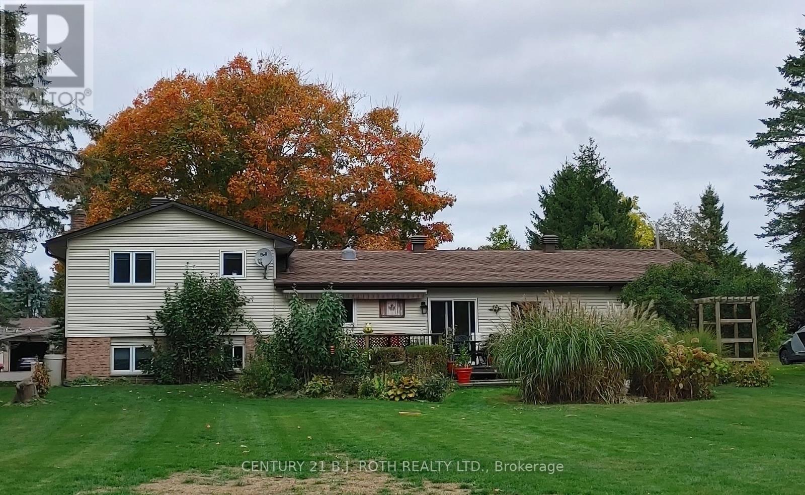 228 Spencer Avenue, Essa (Thornton), Ontario  L0L 2N0 - Photo 34 - N12966582