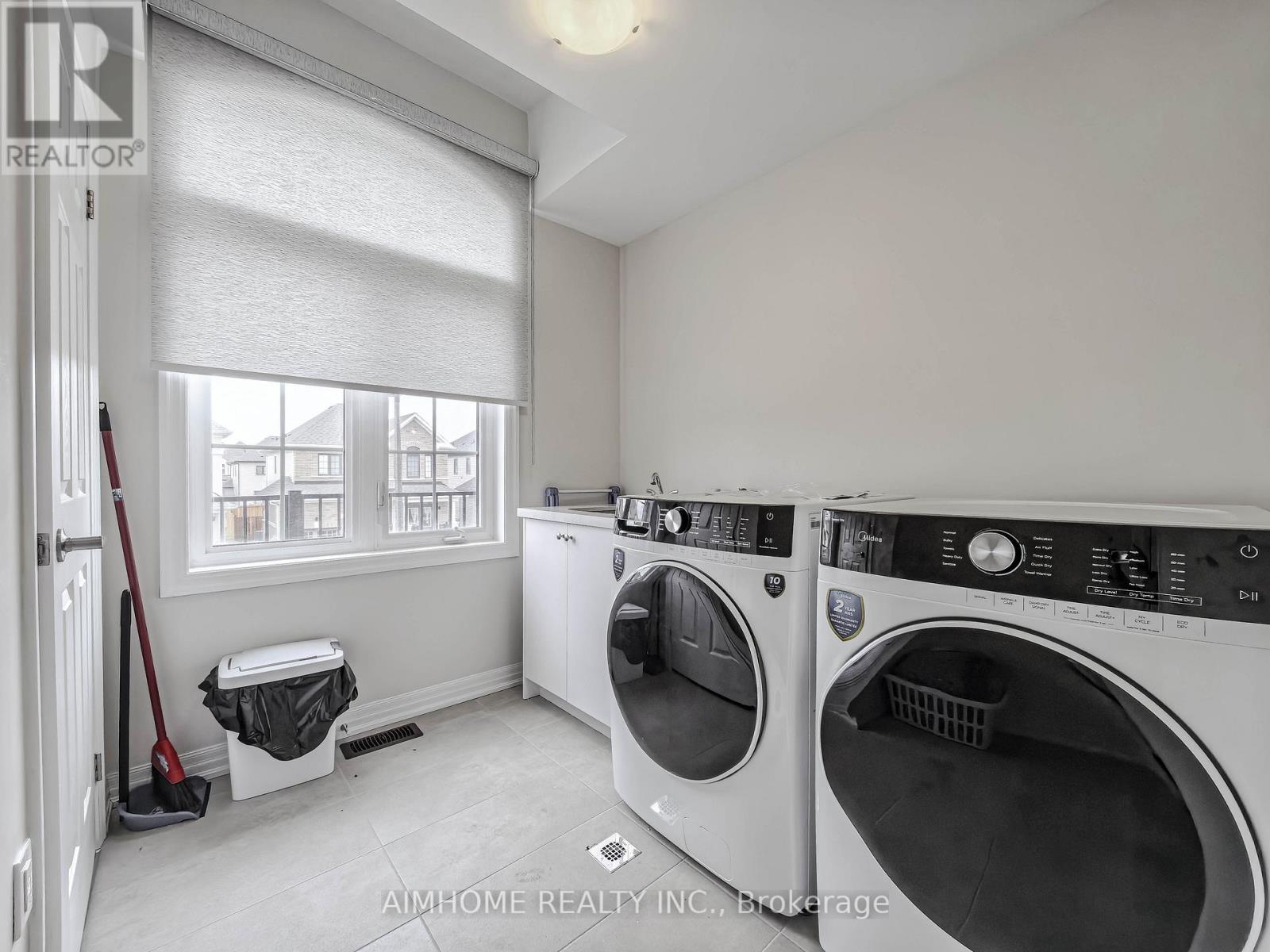 3 Ken Davie Gate, Georgina, Ontario  L4P 0S3 - Photo 28 - N12966598