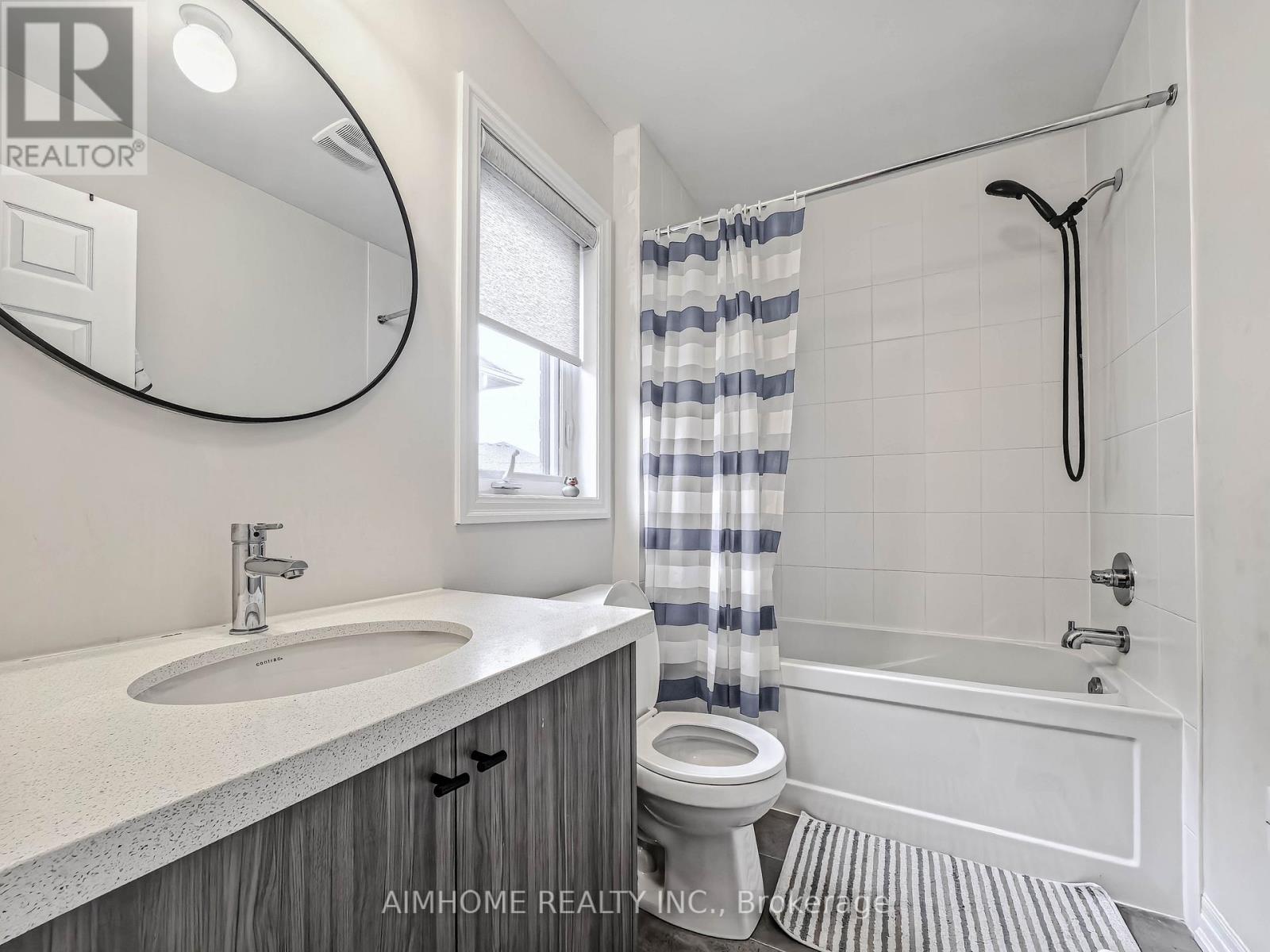 3 Ken Davie Gate, Georgina, Ontario  L4P 0S3 - Photo 29 - N12966598