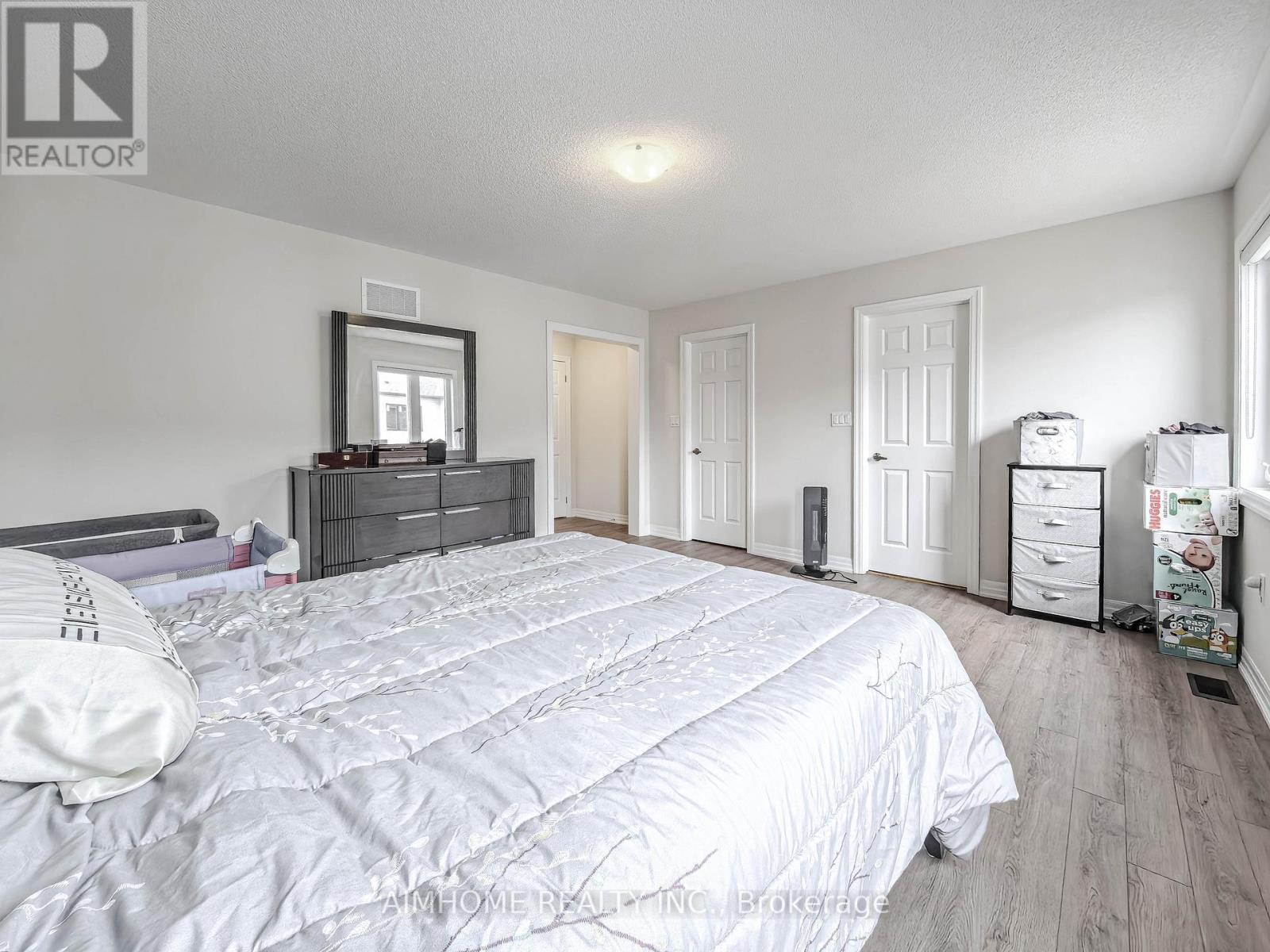 3 Ken Davie Gate, Georgina, Ontario  L4P 0S3 - Photo 33 - N12966598