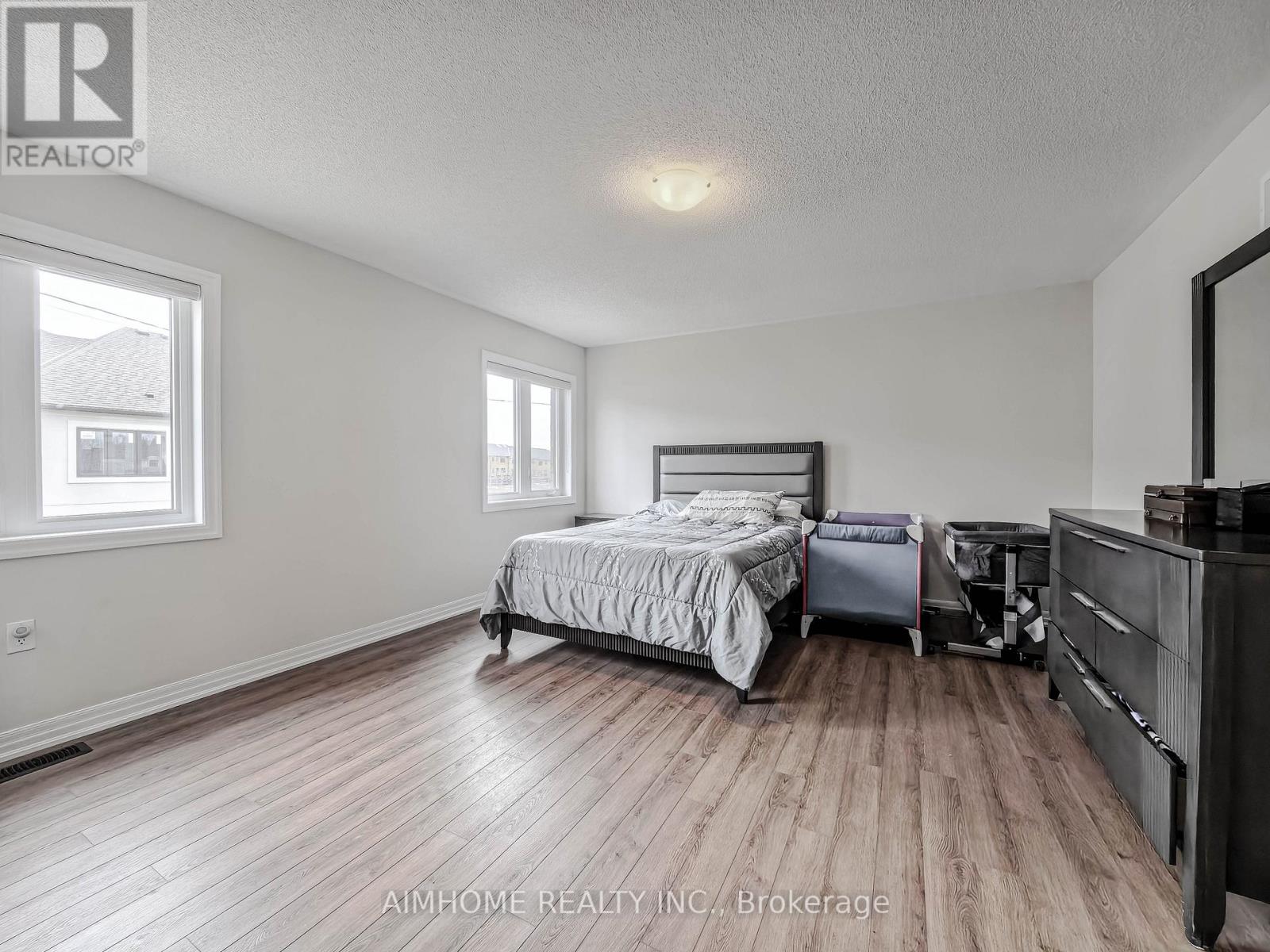 3 Ken Davie Gate, Georgina, Ontario  L4P 0S3 - Photo 34 - N12966598