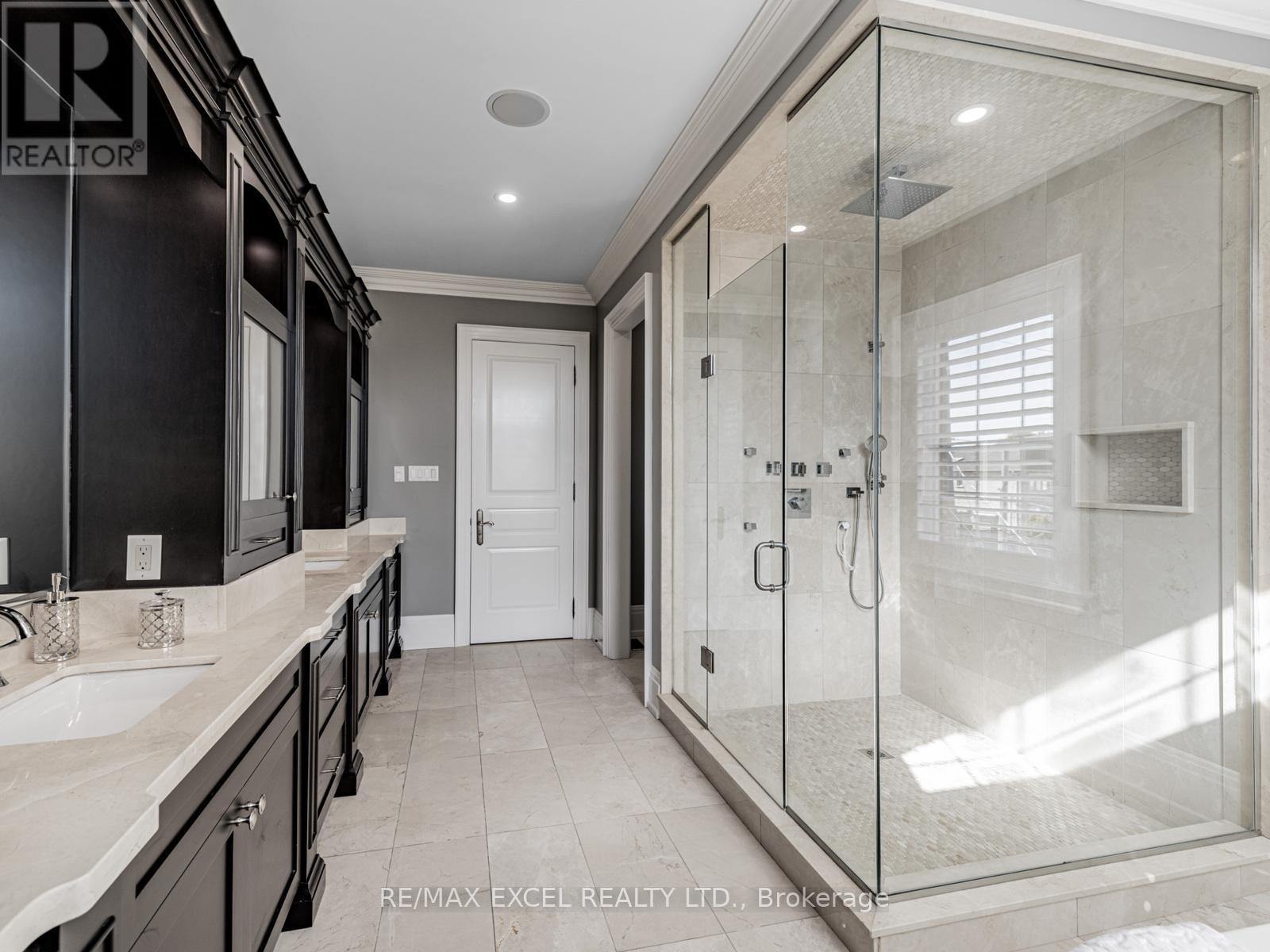 134 Spruce Avenue, Richmond Hill, Ontario  L4C 6W1 - Photo 24 - N12966608