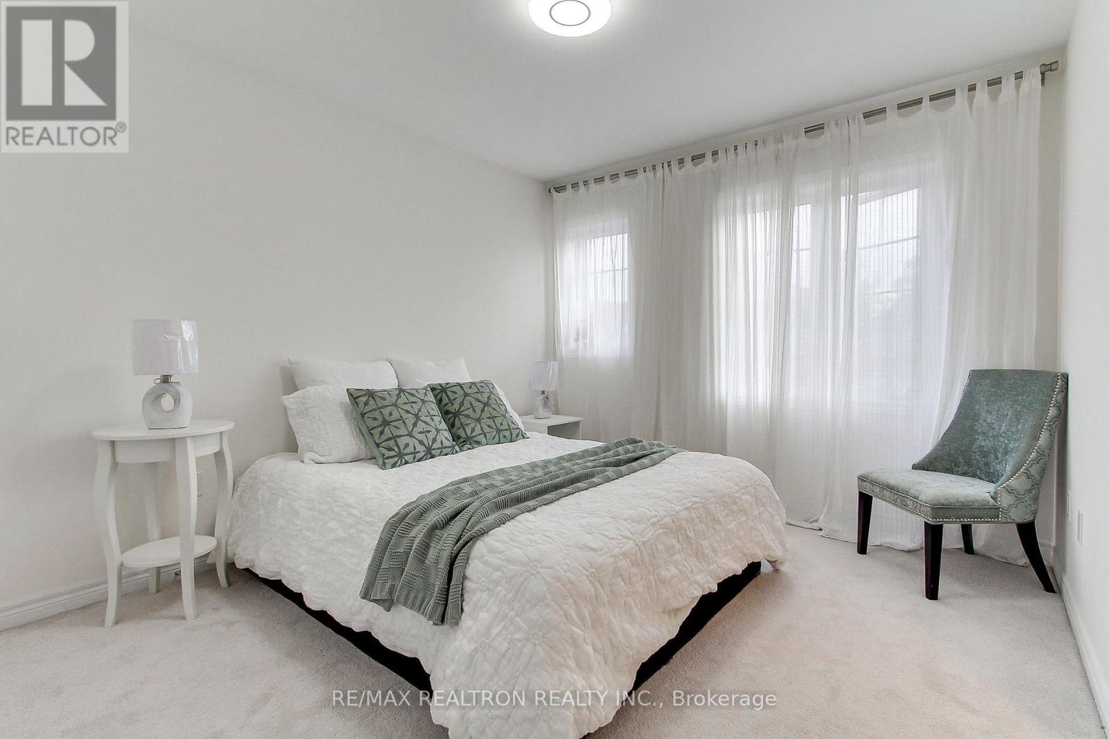 2236 Lozenby Street, Innisfil, Ontario  L9S 0M8 - Photo 37 - N12966618