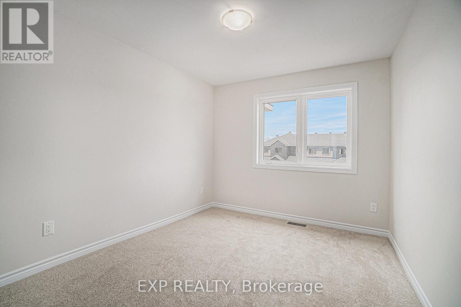 74 Richelieu Street, Russell, Ontario  K0A 1W0 - Photo 22 - X12886578