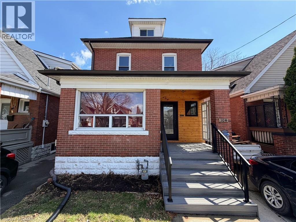 104 PALING Avenue, Hamilton, Ontario