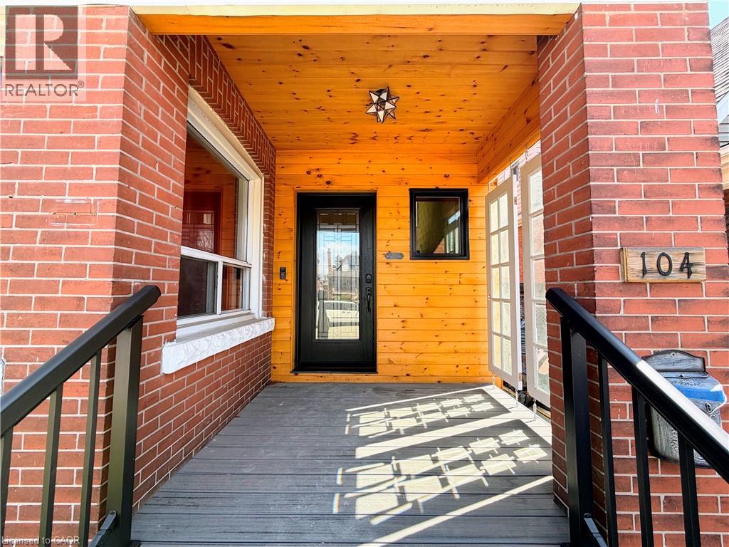 104 Paling Avenue, Hamilton, Ontario  L8H 5J4 - Photo 2 - 40818328