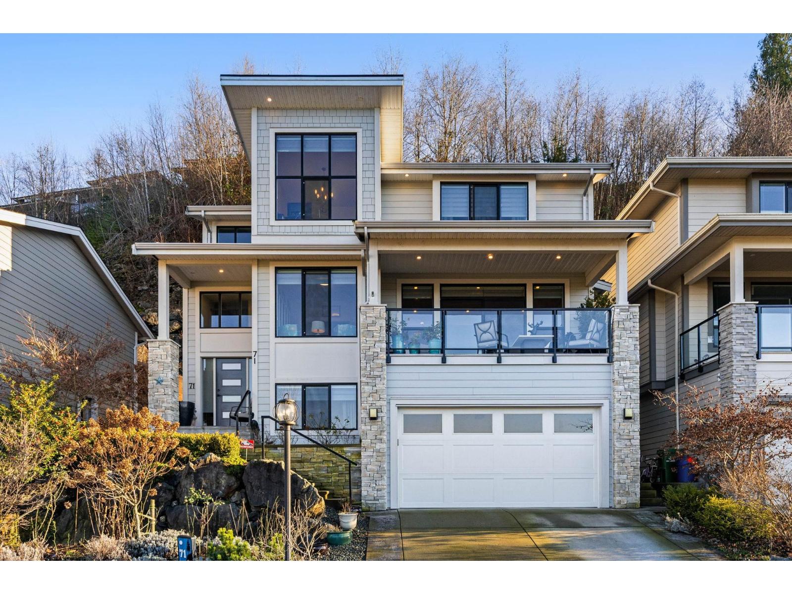 71 50778 LEDGESTONE PLACE|Eastern Hillsides, Chilliwack, British Columbia