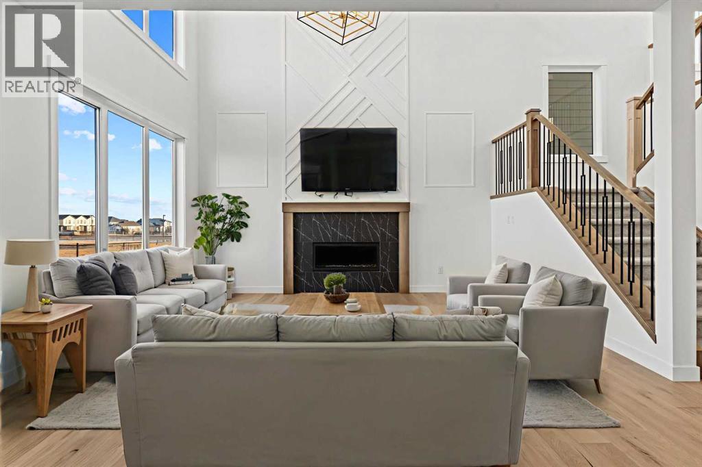 8 Ranchers Meadows, Okotoks, Alberta T1S 0P5 - Photo 5 - A2282356