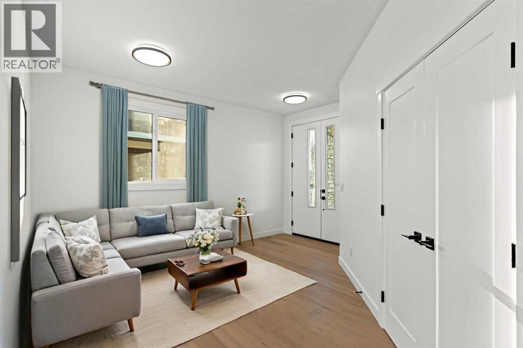 8 Ranchers Meadows, Okotoks, Alberta T1S 0P5 - Photo 3 - A2282356