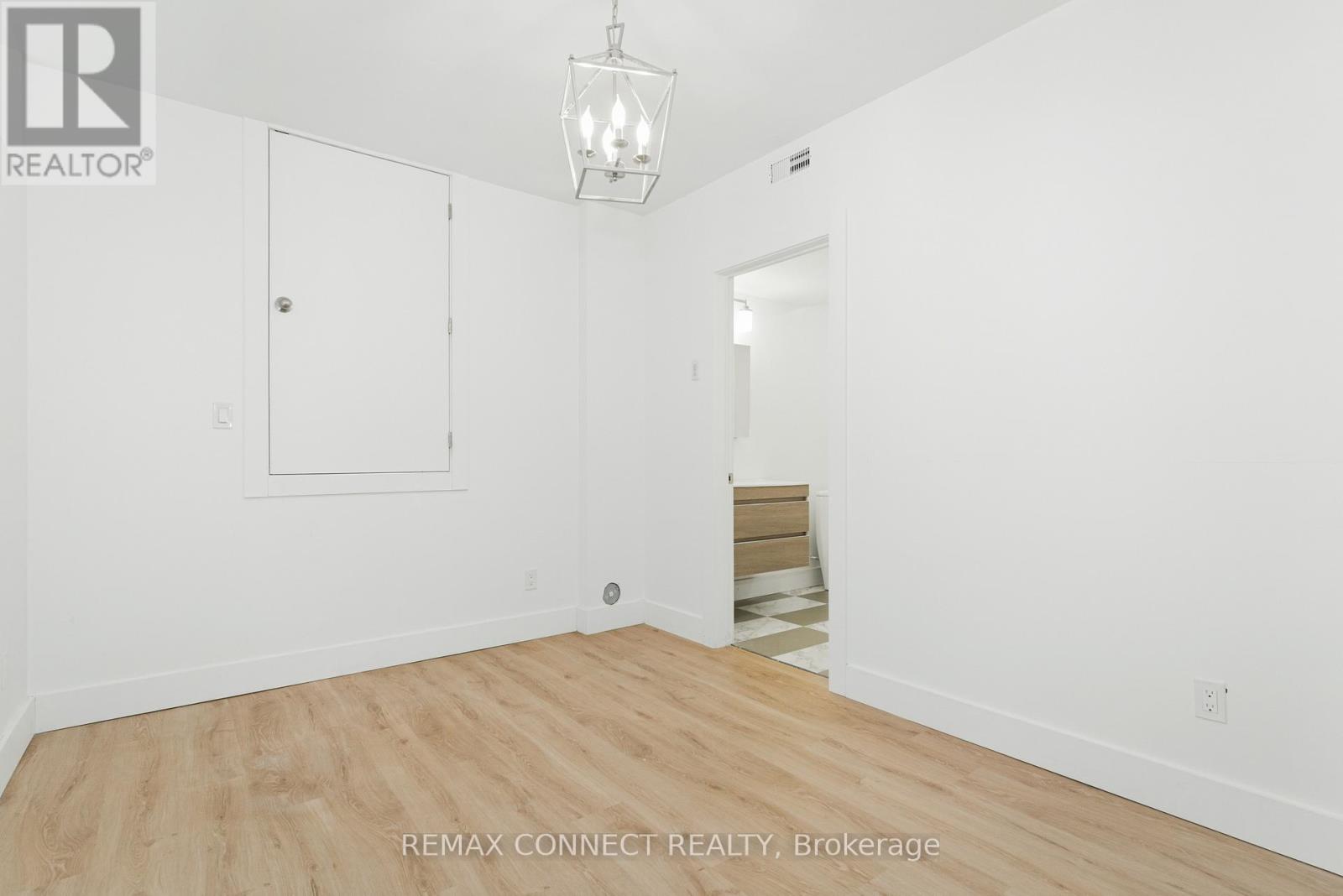 Lower - 16 Rosemount Avenue, Toronto, Ontario  M6H 2M1 - Photo 14 - C12868506