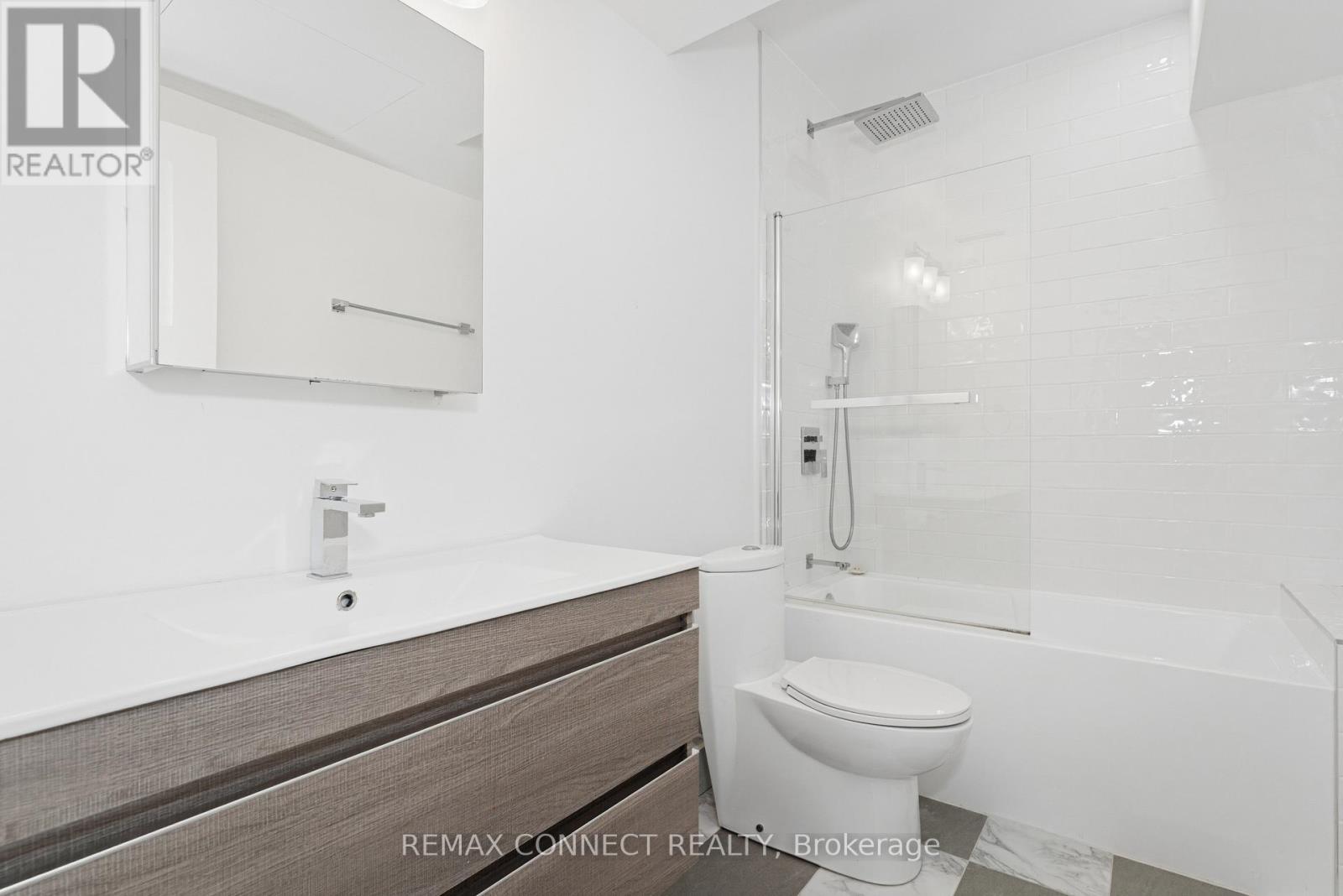 Lower - 16 Rosemount Avenue, Toronto, Ontario  M6H 2M1 - Photo 17 - C12868506