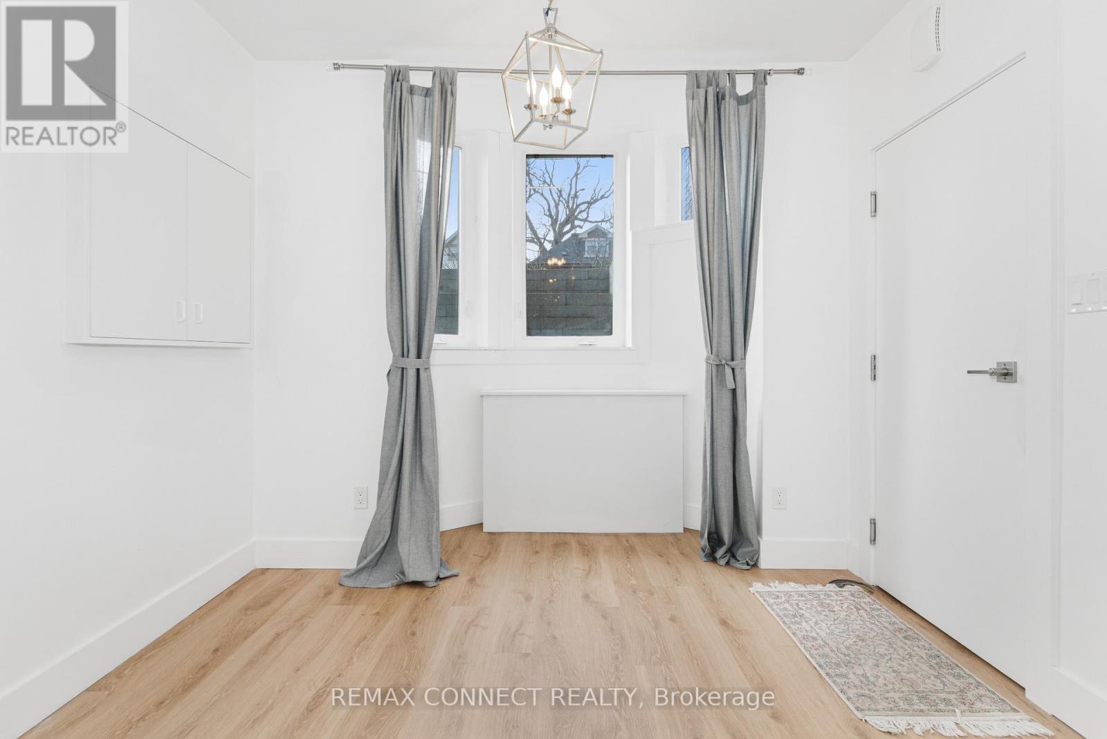 Lower - 16 Rosemount Avenue, Toronto, Ontario  M6H 2M1 - Photo 9 - C12868506