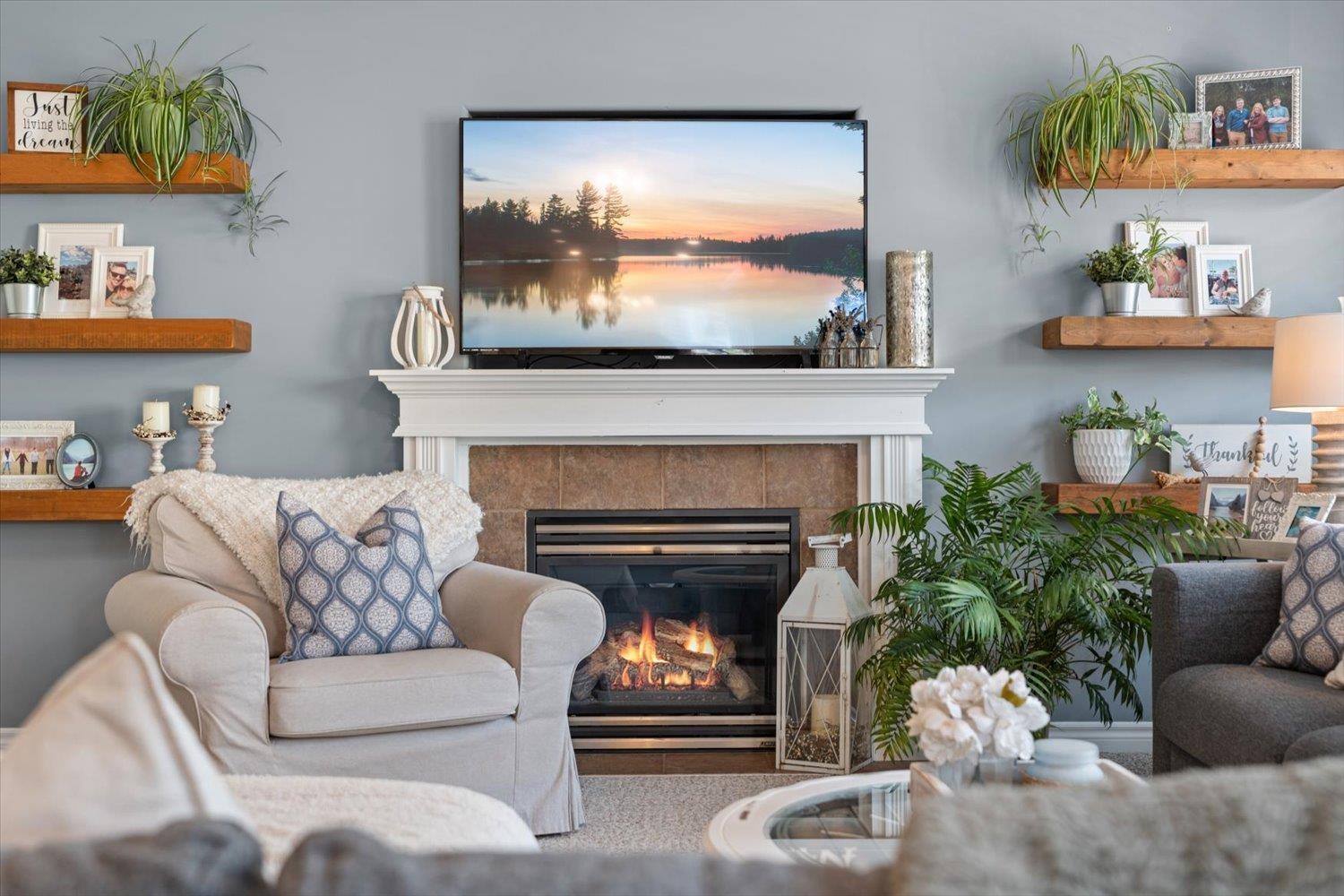 44699 Riverwood Crescent, Sardis South, Chilliwack, British Columbia  V2R 5S9 - Photo 6 - R3107217