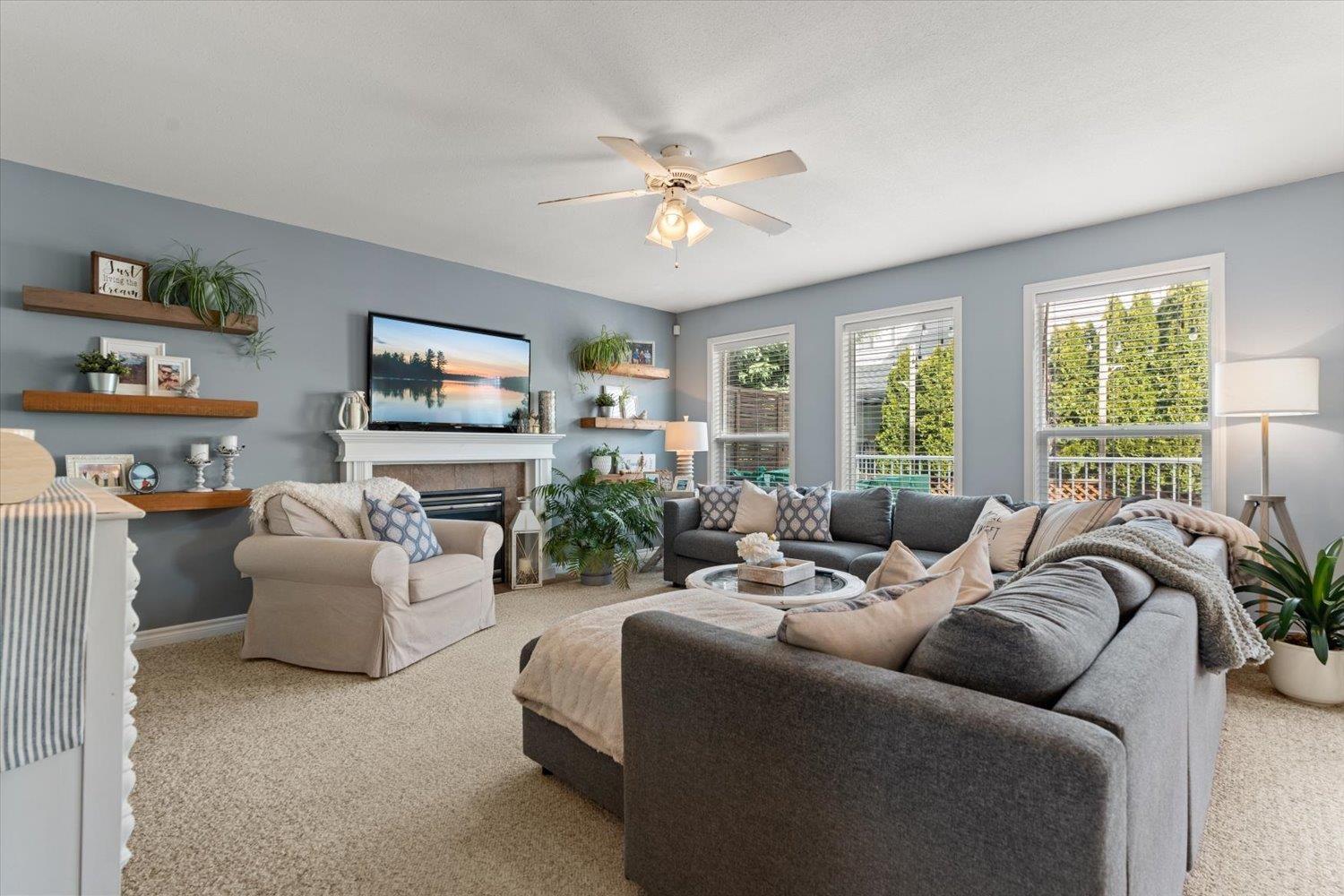 44699 Riverwood Crescent, Sardis South, Chilliwack, British Columbia  V2R 5S9 - Photo 5 - R3107217