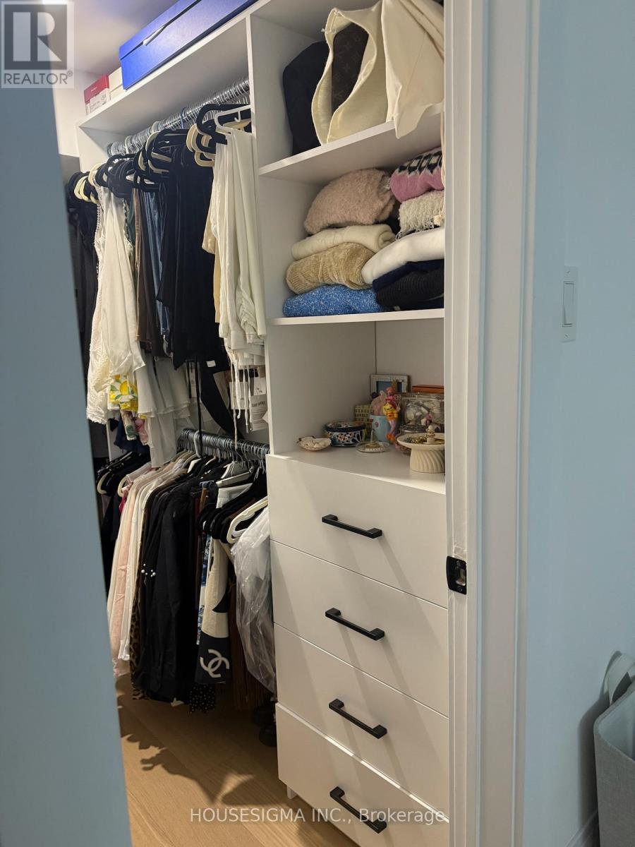 72 Wychcrest Avenue, Toronto, Ontario  M6G 3X7 - Photo 25 - C12962146