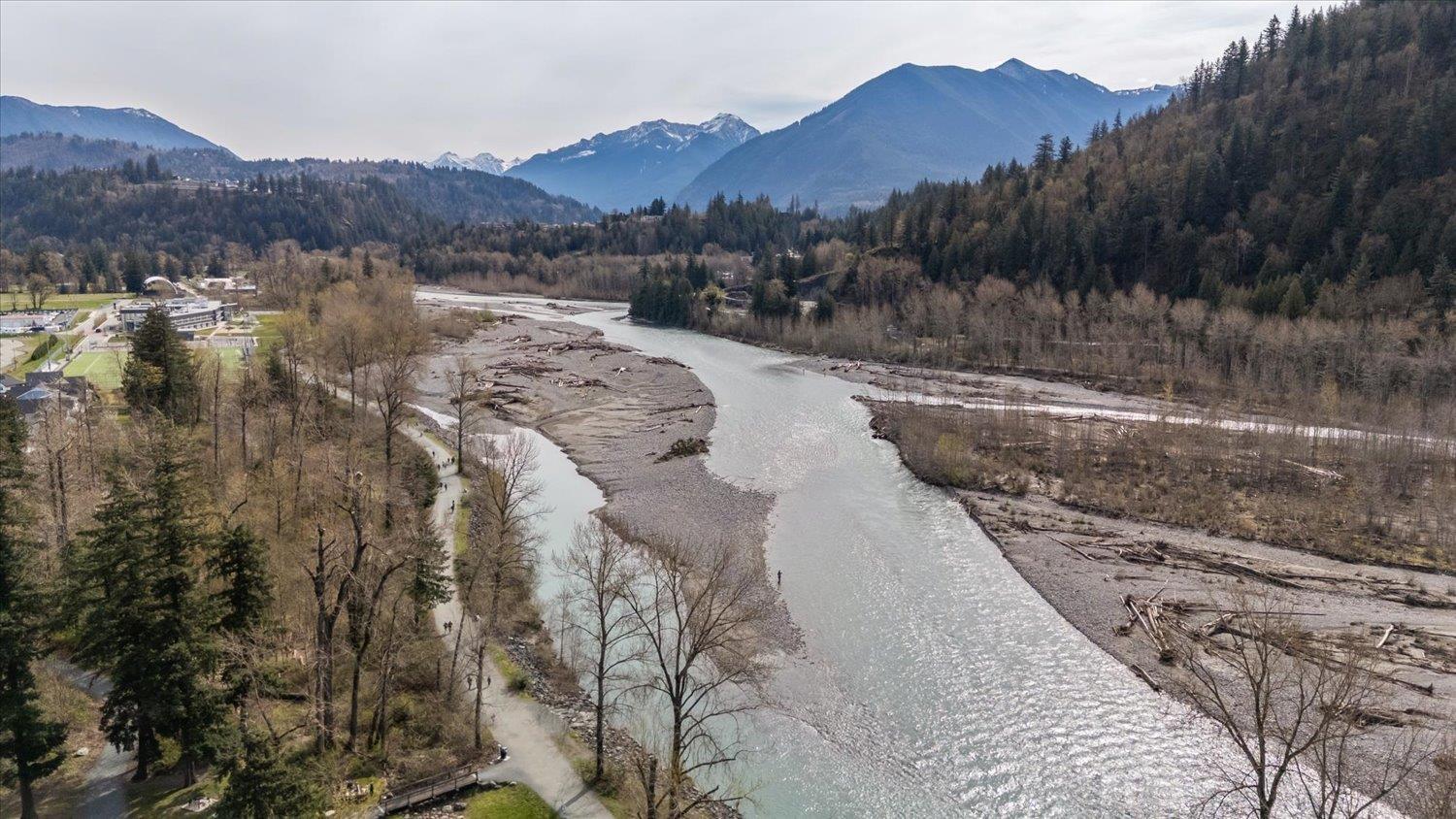 44699 Riverwood Crescent, Sardis South, Chilliwack, British Columbia  V2R 5S9 - Photo 40 - R3107217