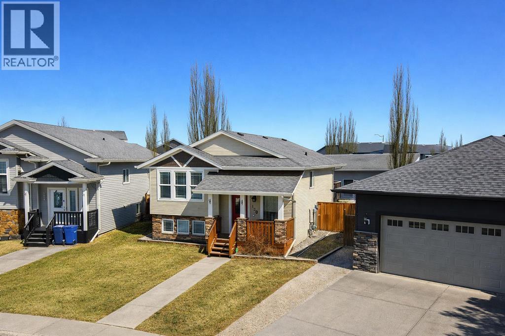 120 Heartland Crescent, Penhold, Alberta  T0M 1R0 - Photo 3 - A2296504