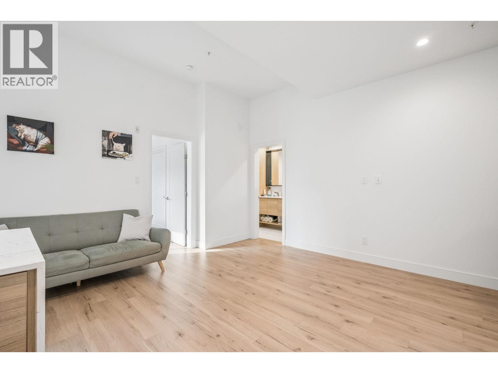 626 3131 Murray Street, Port Moody, British Columbia V3H 0L9 - Photo 3 - R3107358