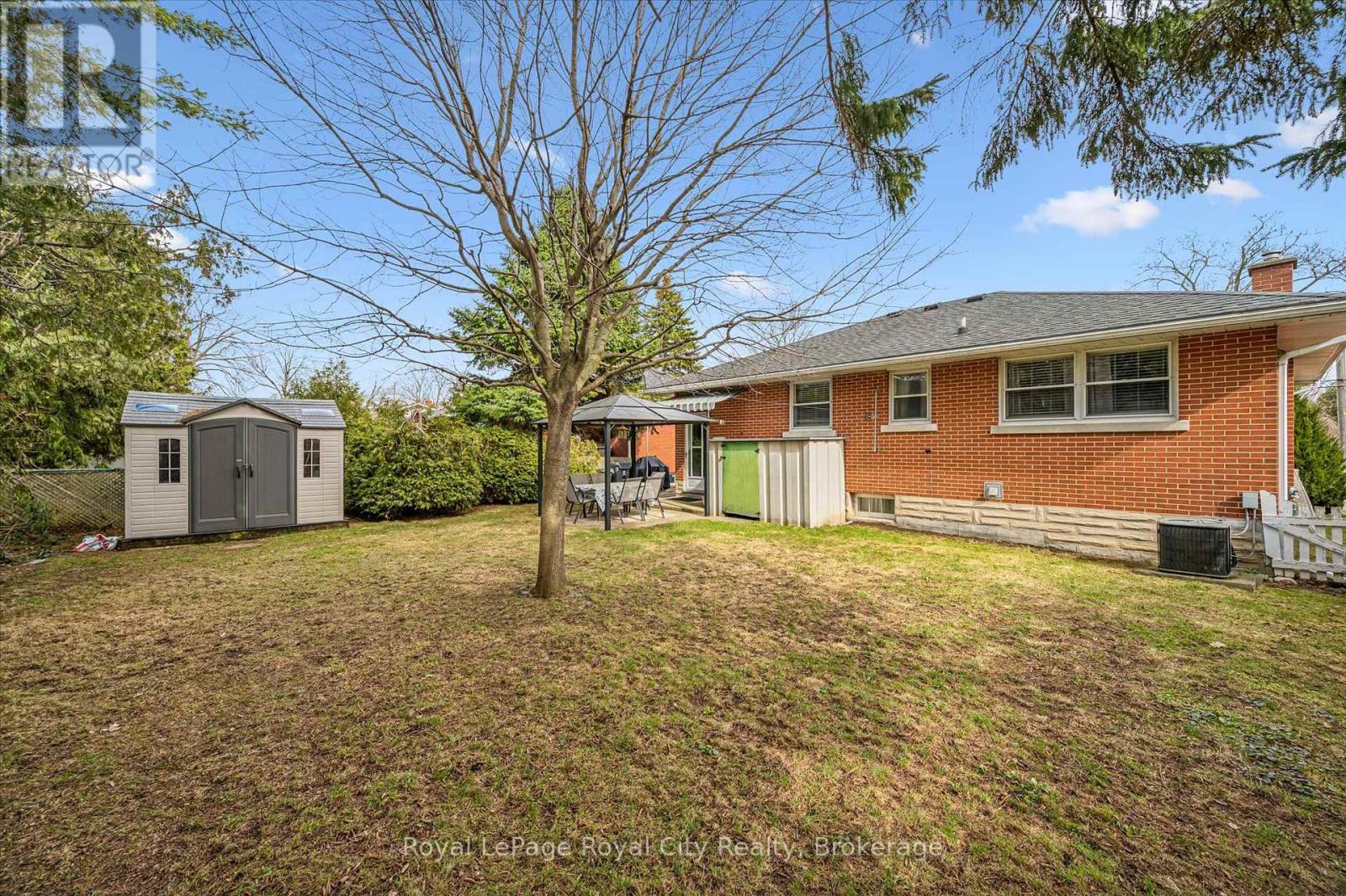 10 Paul Avenue, Guelph, Ontario  N1E 1S2 - Photo 34 - X12966024