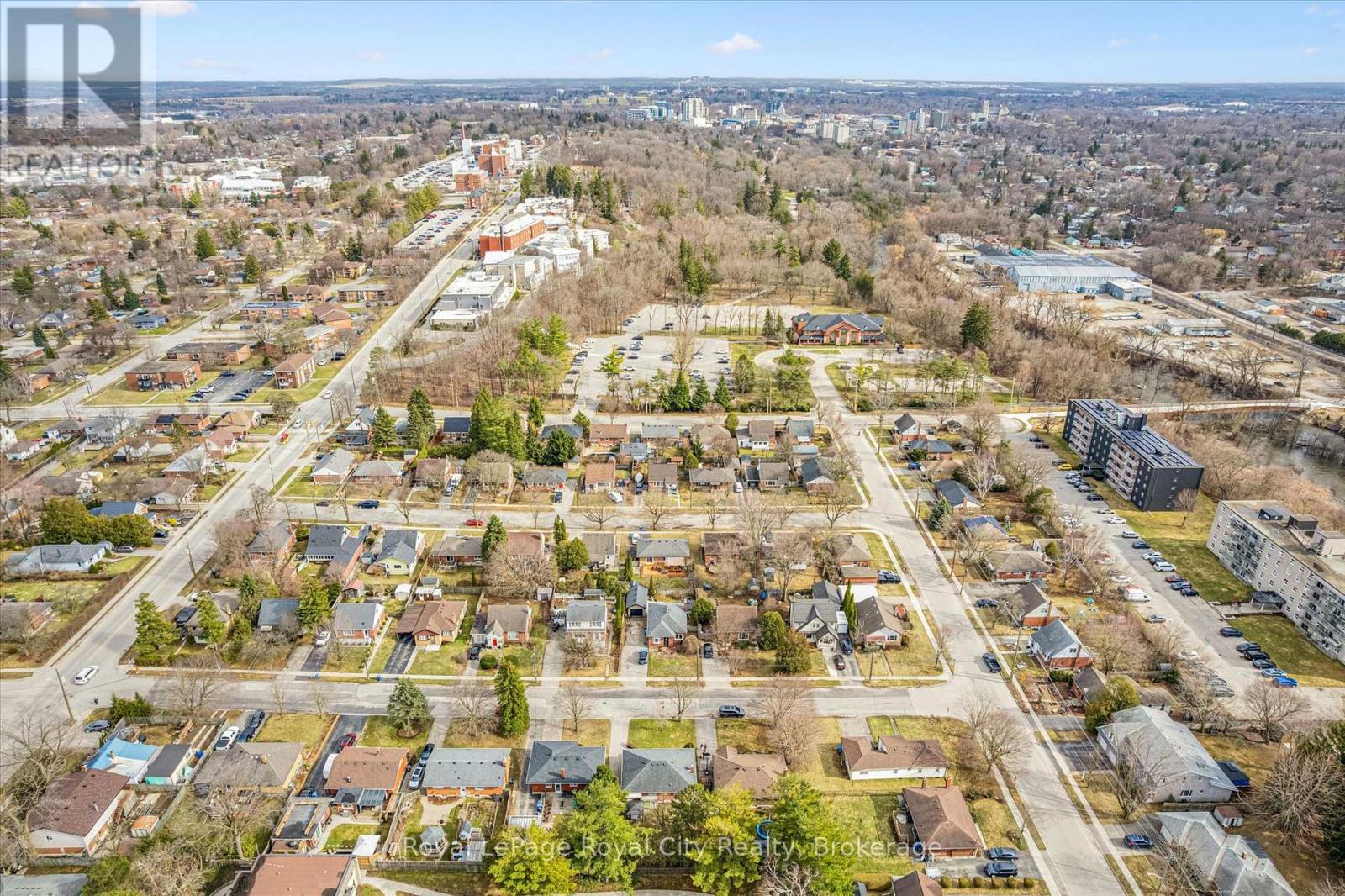 10 Paul Avenue, Guelph, Ontario  N1E 1S2 - Photo 41 - X12966024