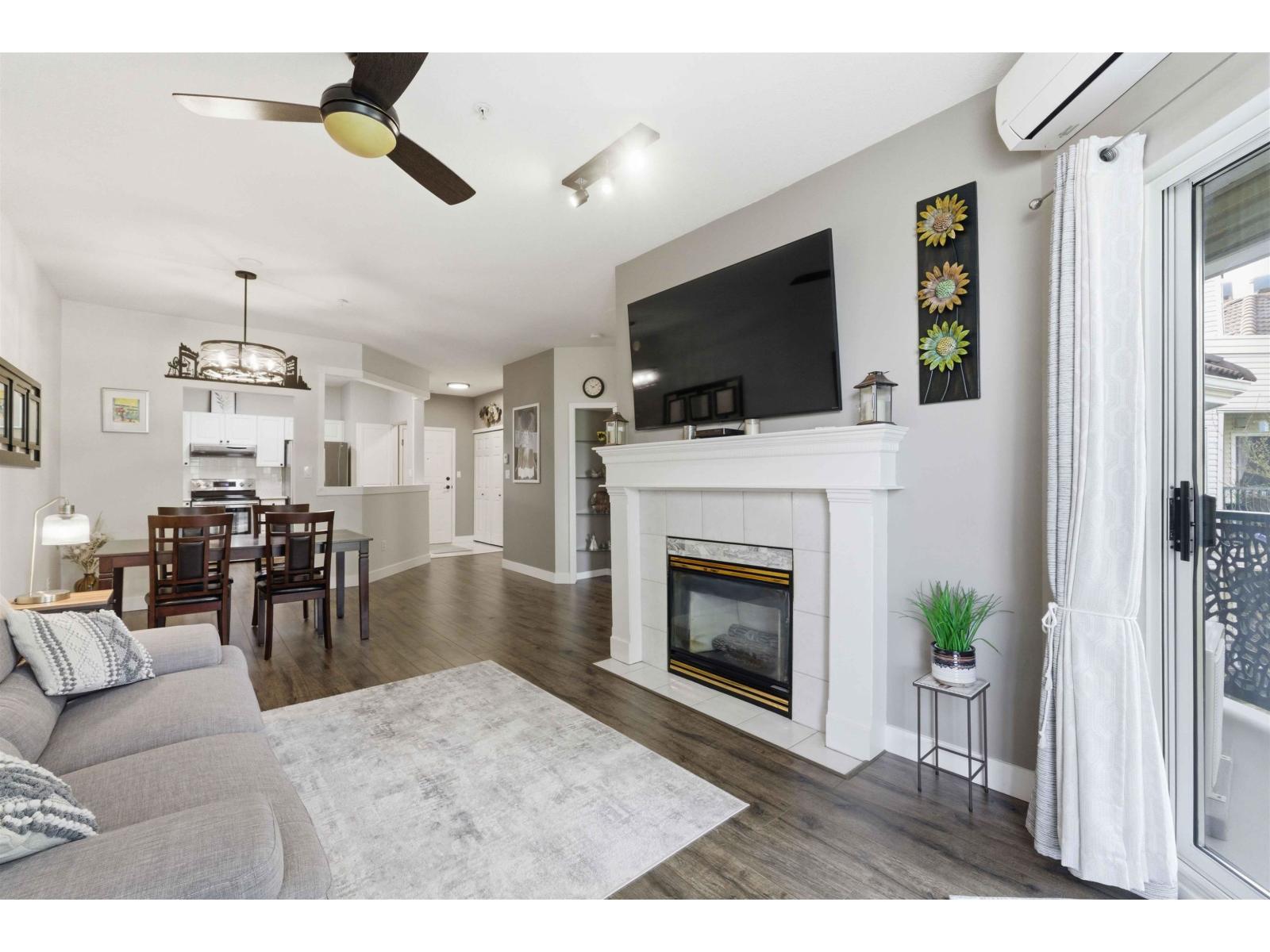 415 3172 Gladwin Road, Abbotsford, British Columbia  V2T 5T3 - Photo 5 - R3107475