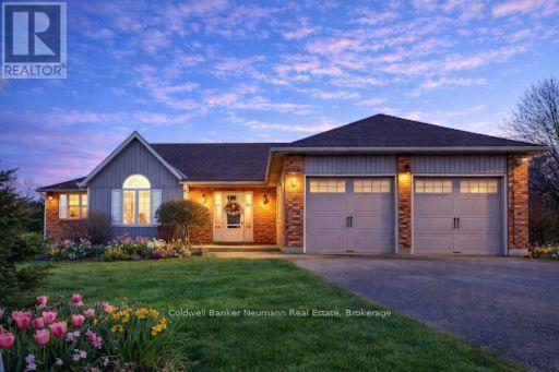 49 Torrance Lane, Centre Wellington, Ontario  N0B 1J0 - Photo 2 - X12926094