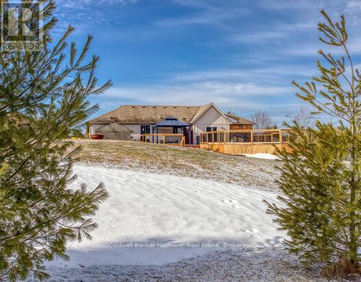 49 Torrance Lane, Centre Wellington, Ontario  N0B 1J0 - Photo 28 - X12926094