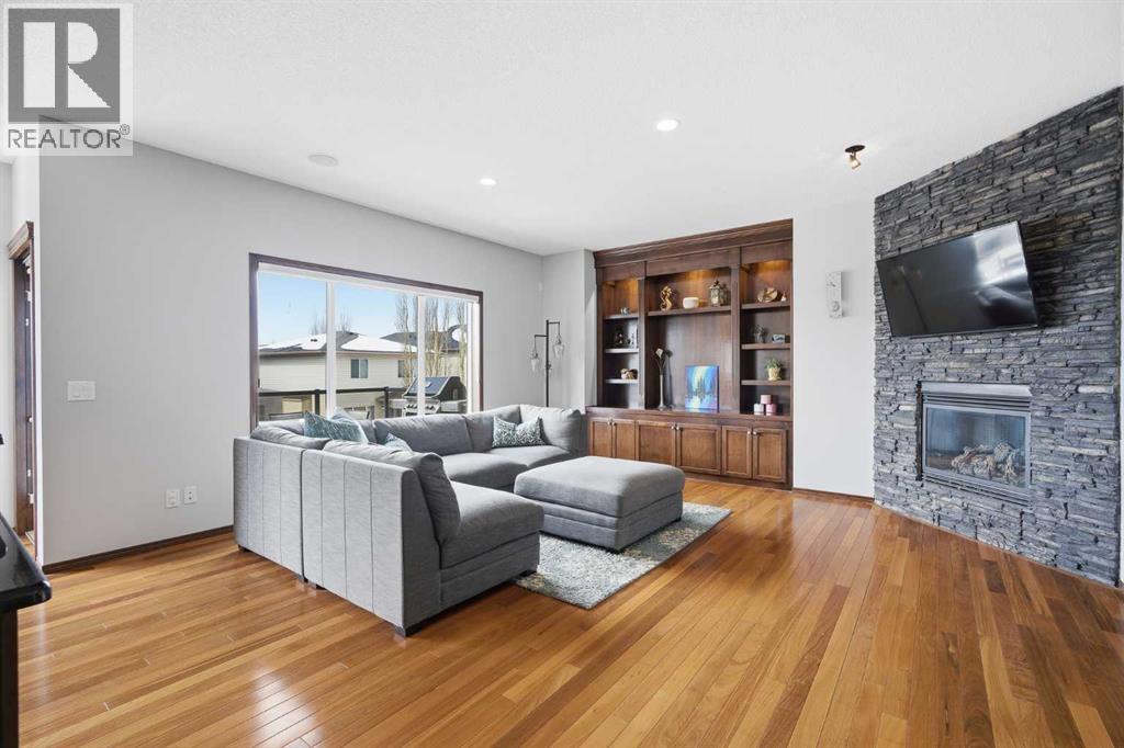 126 Pantego Way NW, Calgary, Alberta  T3K 0K6 - Photo 10 - A2298884