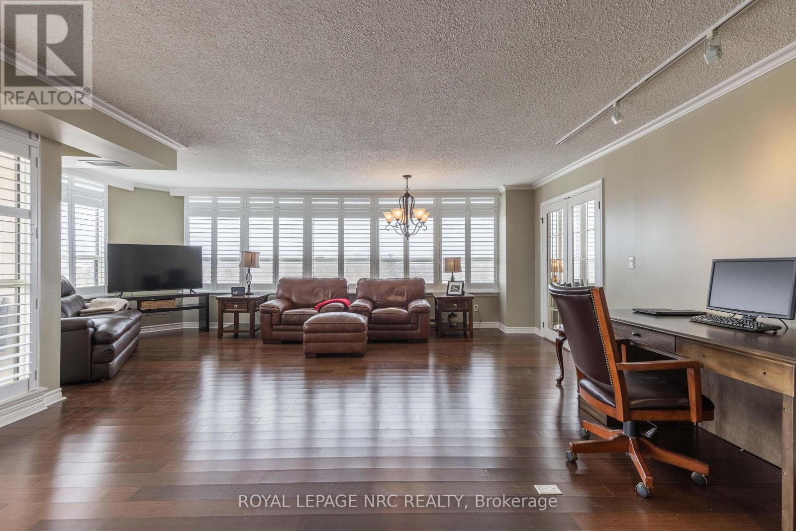 804 - 3 Towering Heights Boulevard, St. Catharines, Ontario  L2T 4A4 - Photo 13 - X12966908