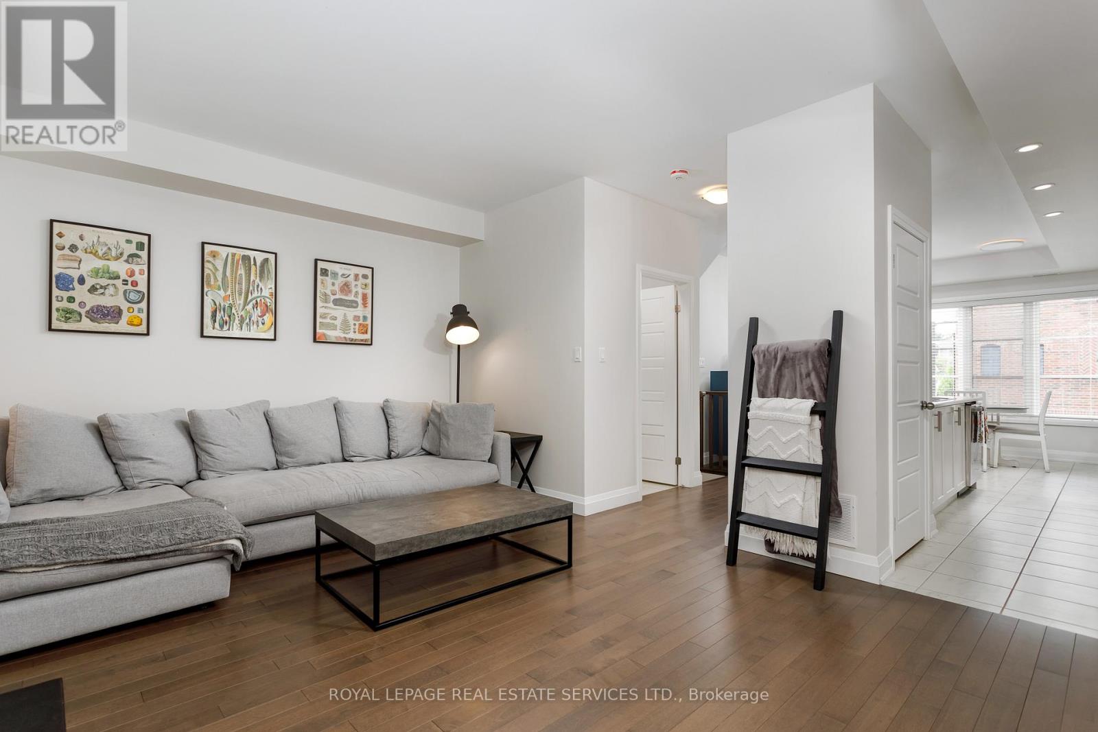 22 - 405 Plains Road E, Burlington, Ontario  L7T 2C9 - Photo 17 - W12966530