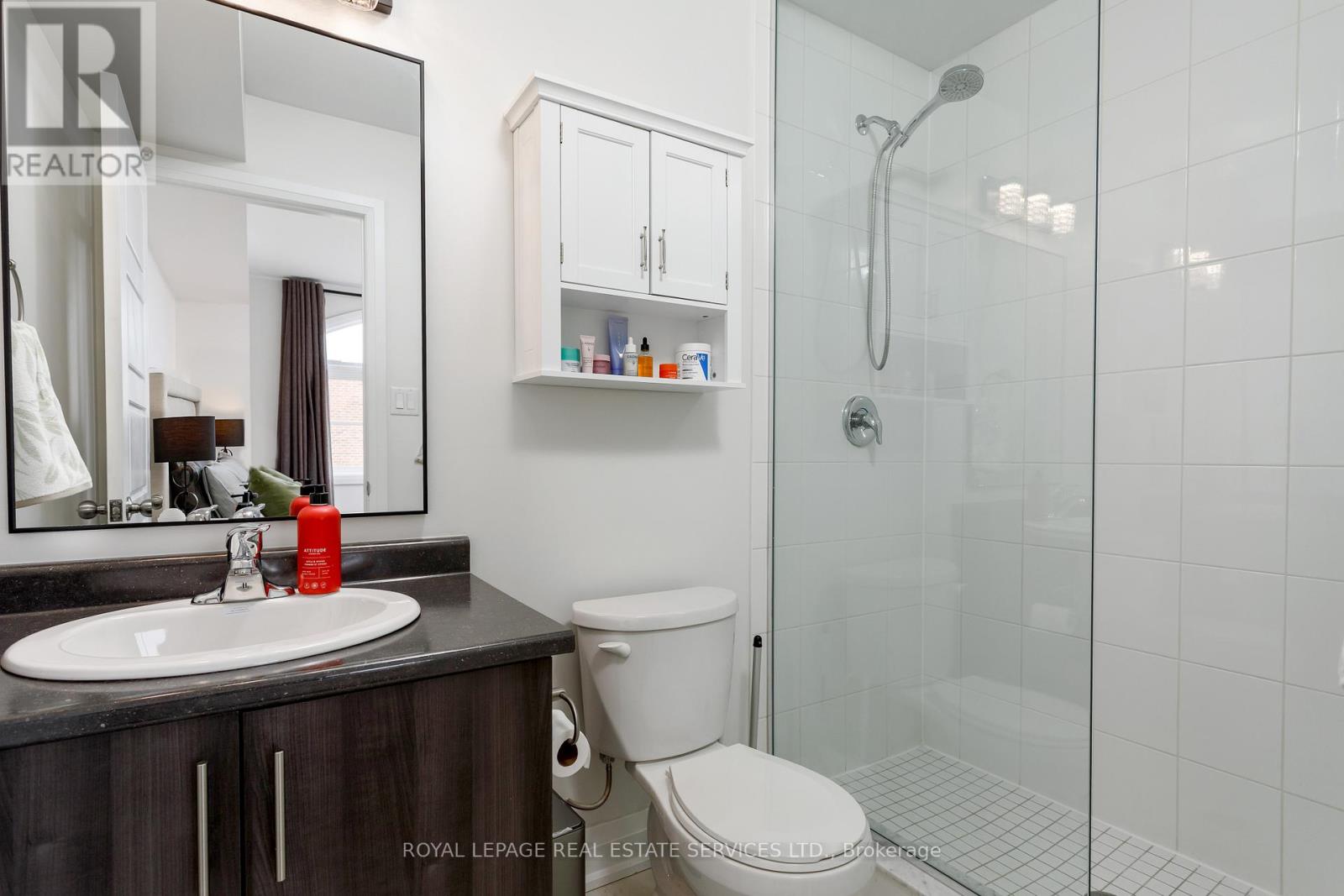 22 - 405 Plains Road E, Burlington, Ontario  L7T 2C9 - Photo 23 - W12966530