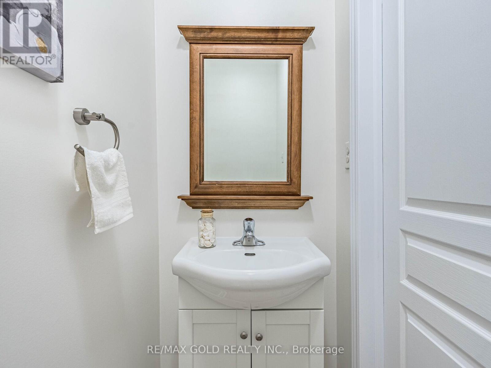 2 Bryony Road, Brampton, Ontario  L7A 0W3 - Photo 20 - W12966590