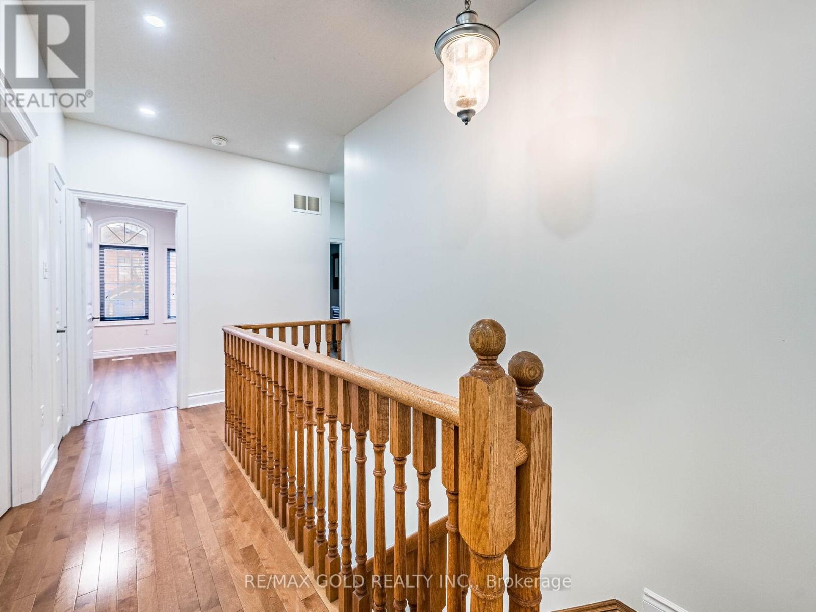 2 Bryony Road, Brampton, Ontario  L7A 0W3 - Photo 29 - W12966590