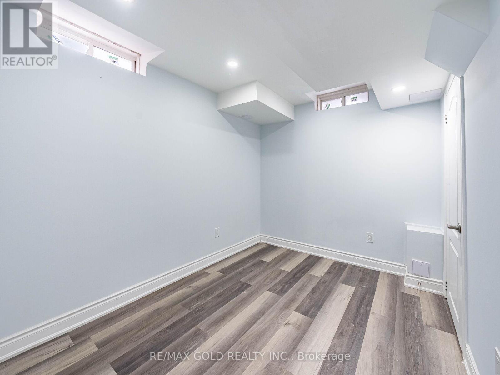 2 Bryony Road, Brampton, Ontario  L7A 0W3 - Photo 34 - W12966590