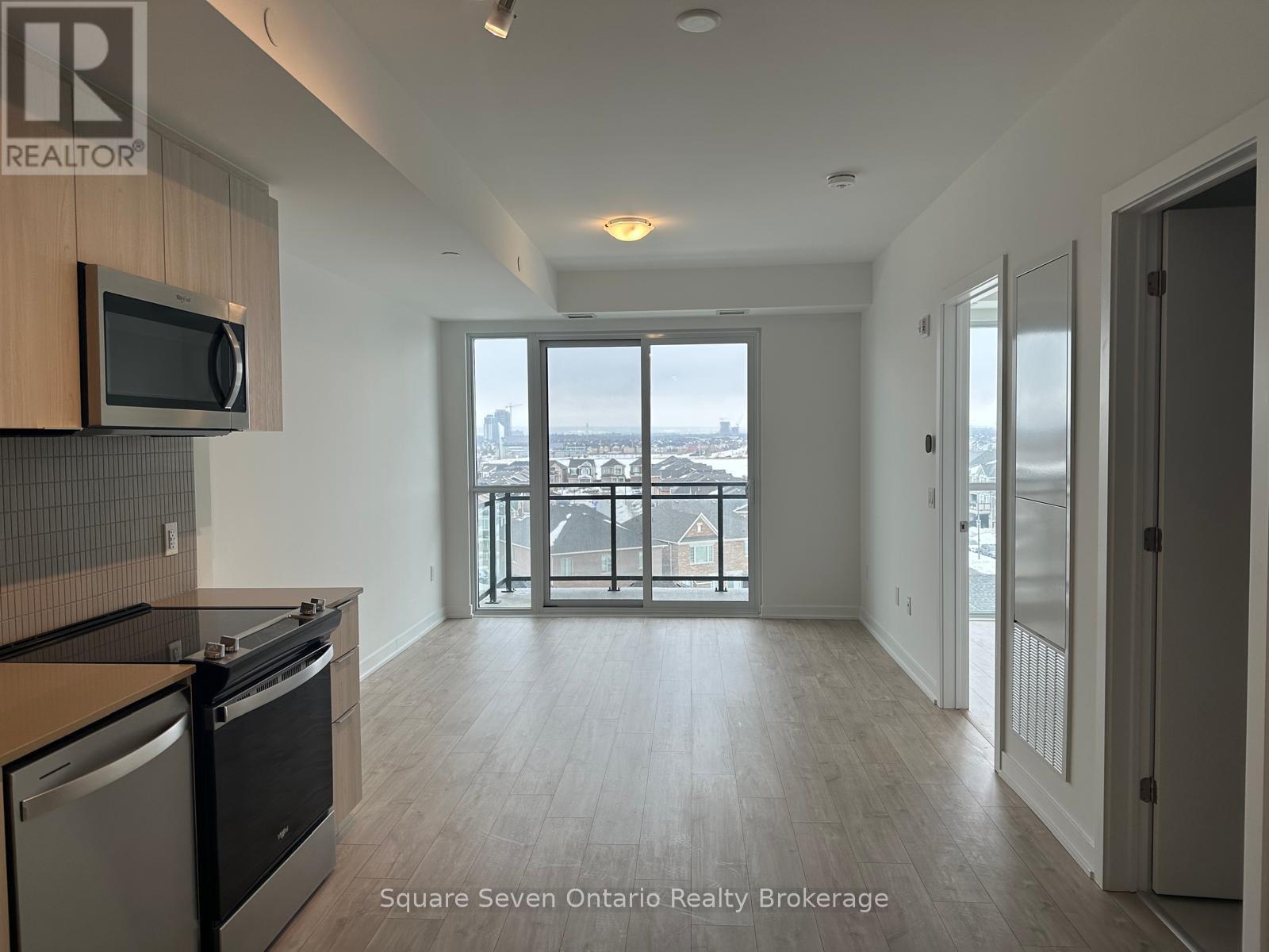 605 - 770 Whitlock Avenue, Milton, Ontario  L9T 2X5 - Photo 4 - W12966634