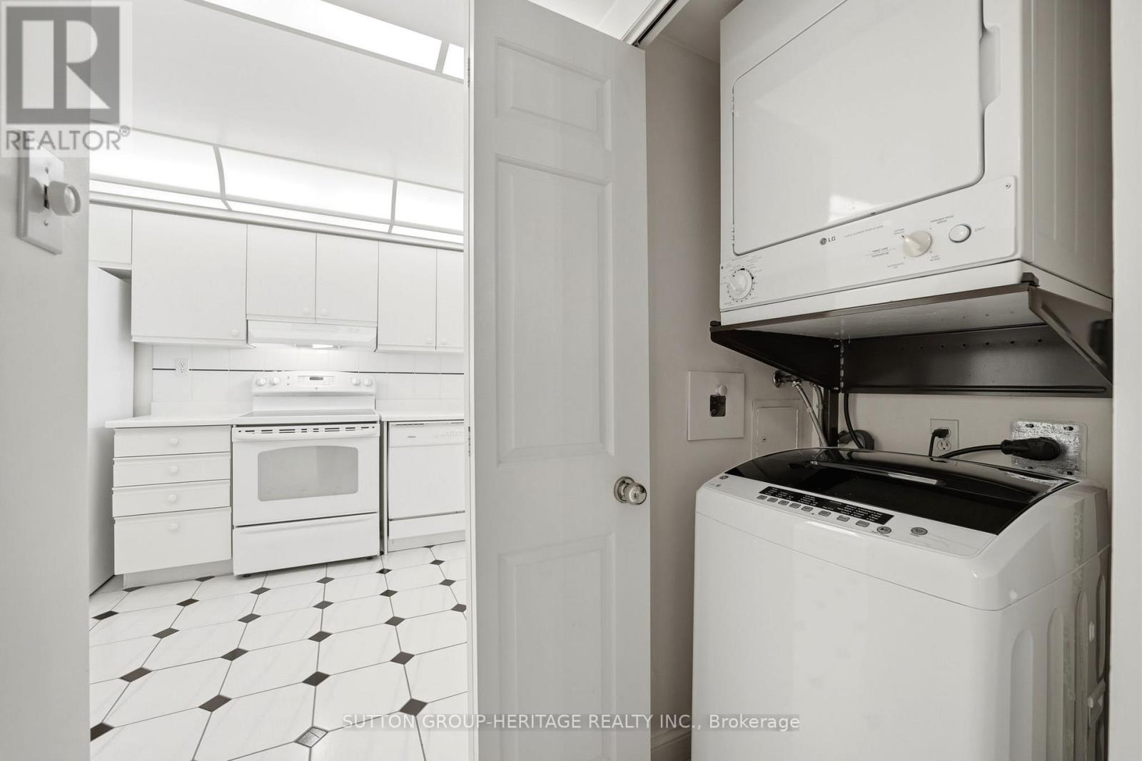 1405 - 24 Hanover Road, Brampton, Ontario  L6S 5K8 - Photo 23 - W12966660