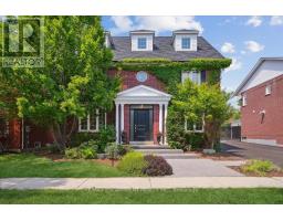 105 RIVER GLEN BOULEVARD, Oakville, Ontario
