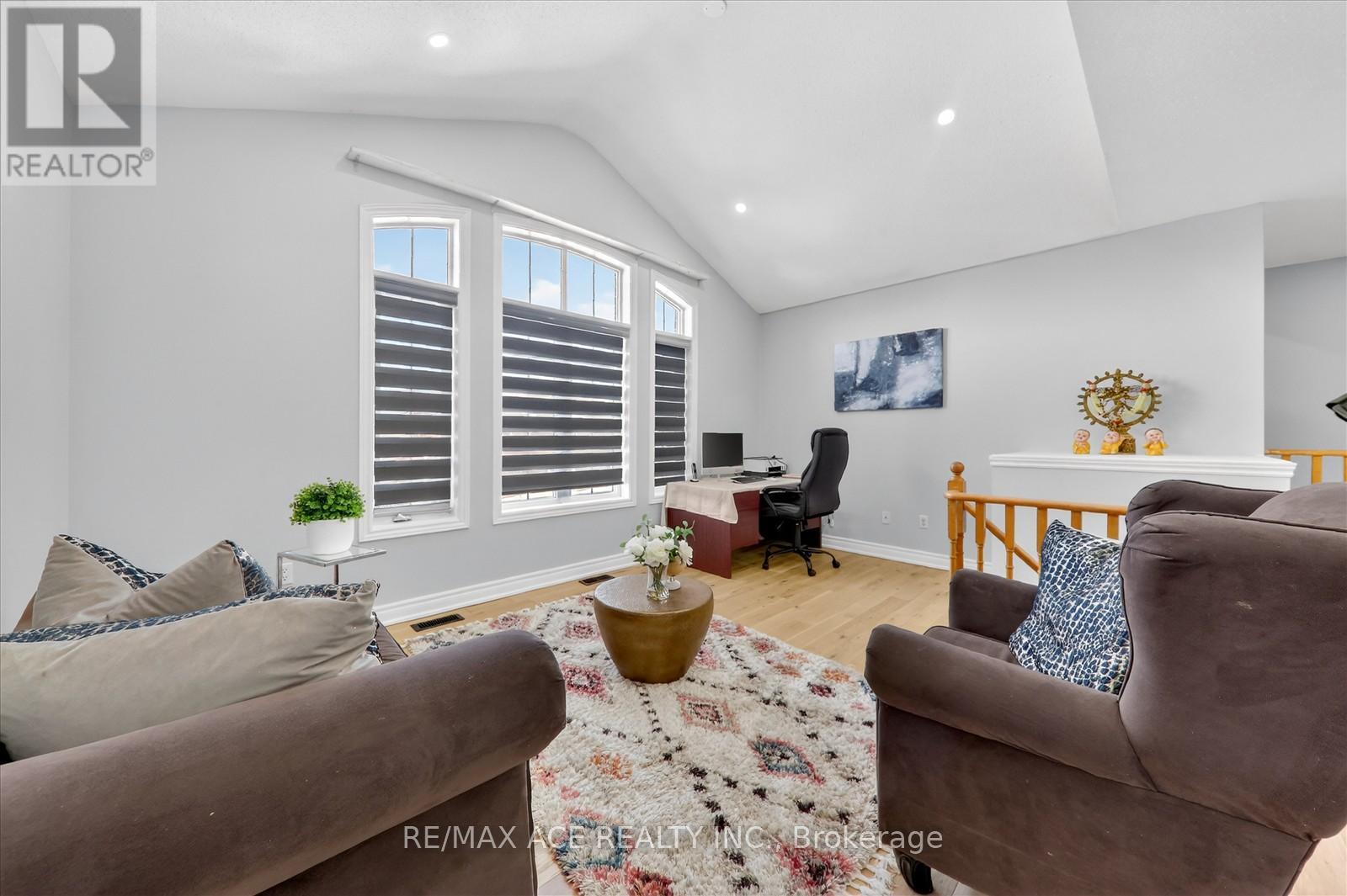 9 Invitational Road, Brampton, Ontario  L6P 2H1 - Photo 16 - W12962210