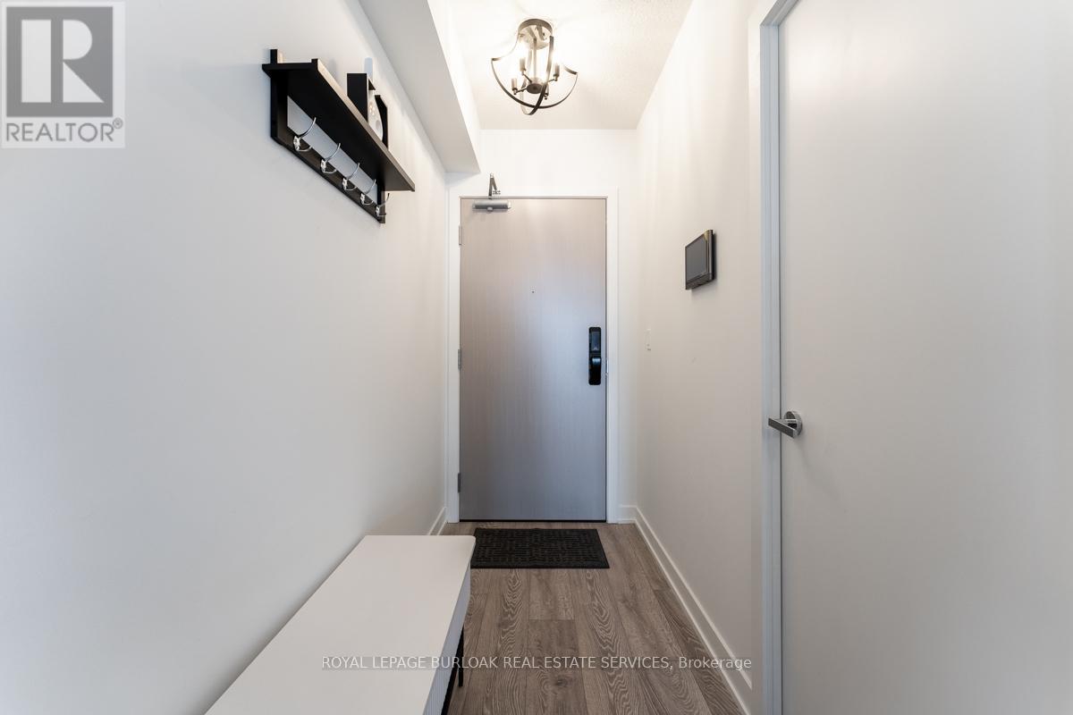 A504 - 3210 Dakota Common, Burlington, Ontario  L7M 2A8 - Photo 2 - W12966682