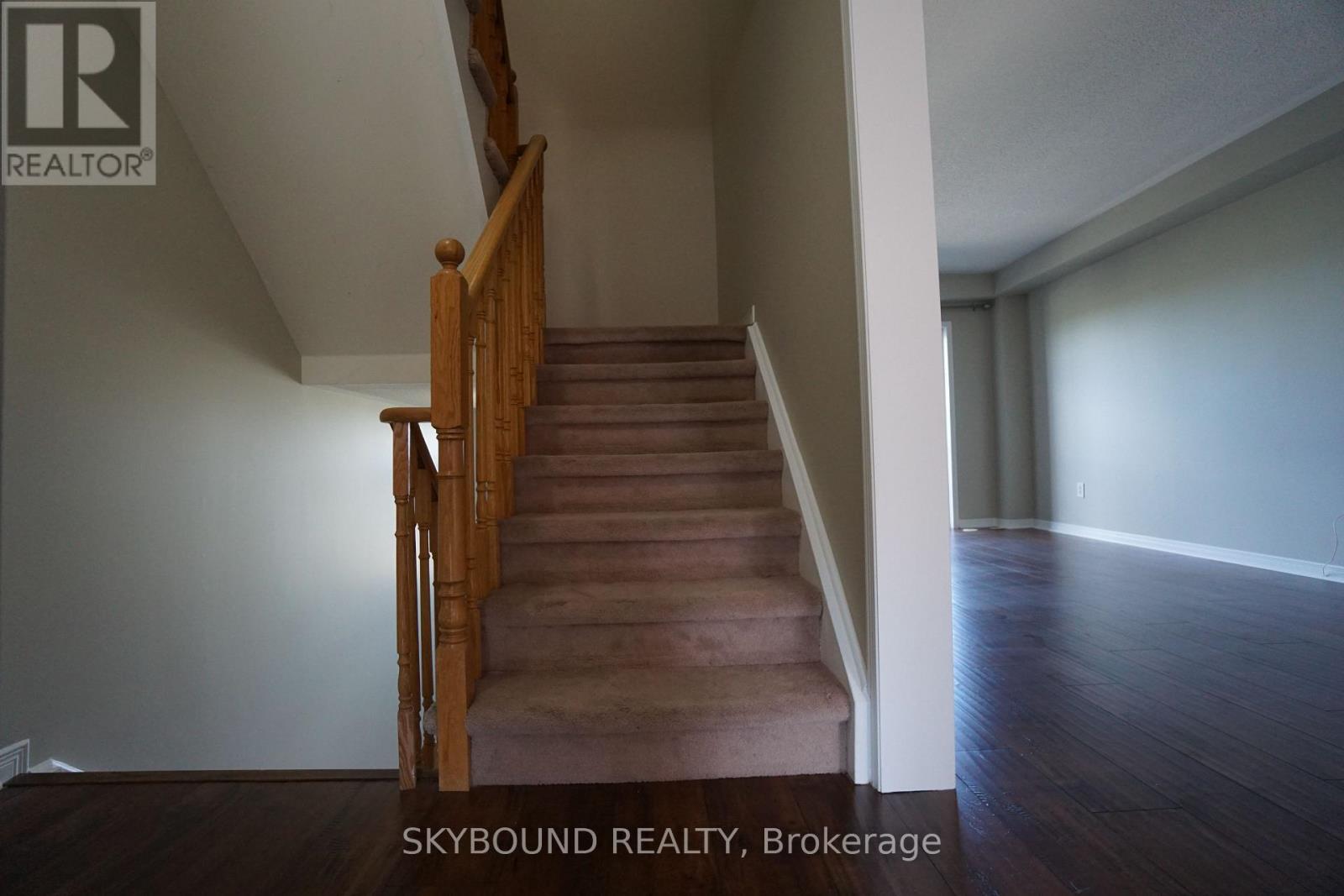 2461 Adamvale Crescent, Oakville, Ontario  L6M 0E1 - Photo 12 - W12965662