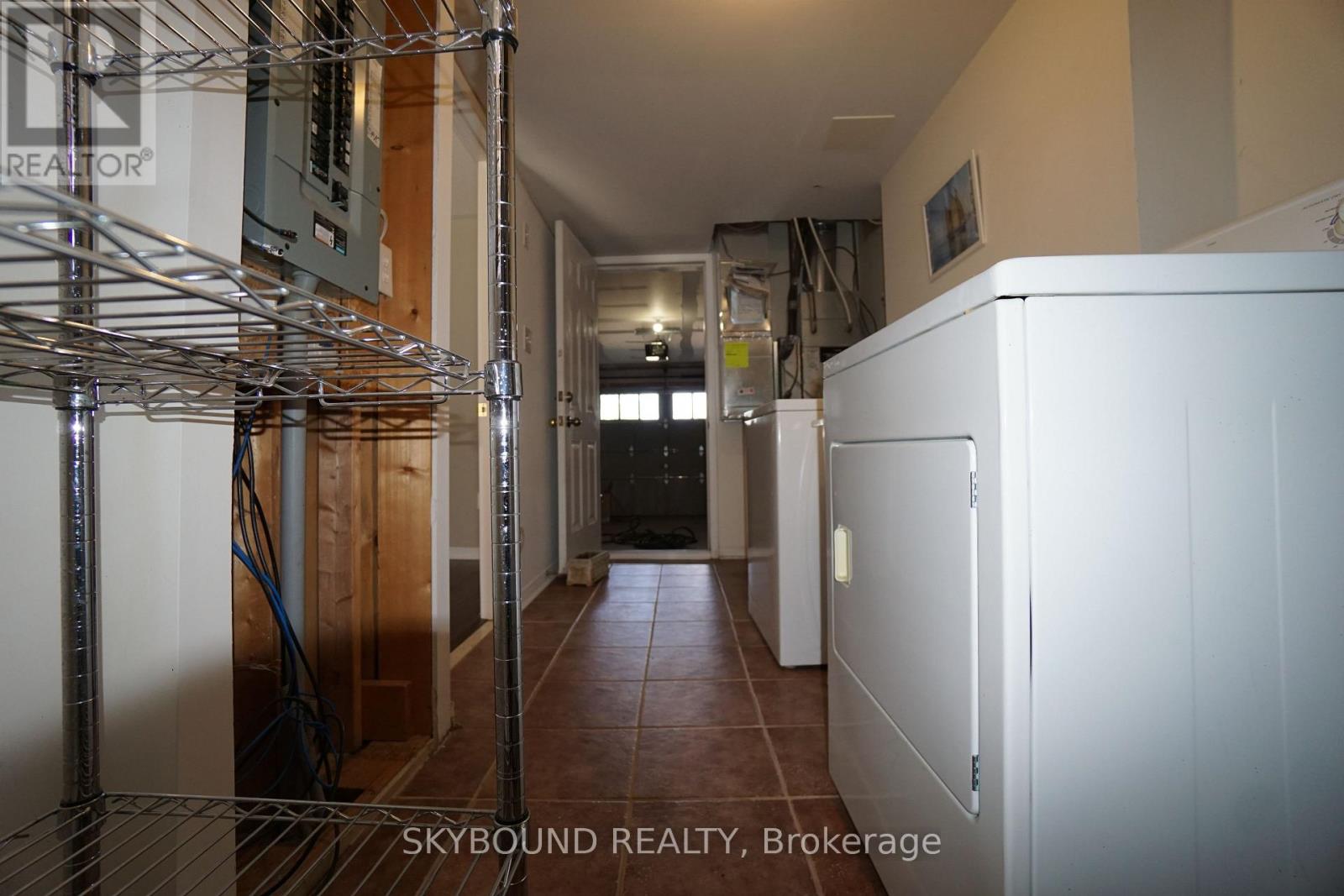 2461 Adamvale Crescent, Oakville, Ontario  L6M 0E1 - Photo 18 - W12965662