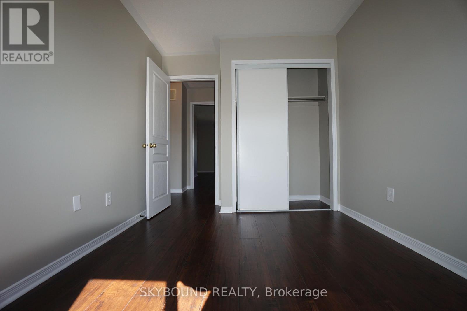 2461 Adamvale Crescent, Oakville, Ontario  L6M 0E1 - Photo 14 - W12965662