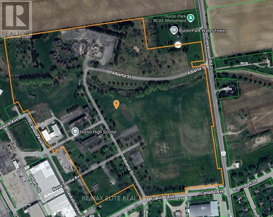 424 Quebec Avenue, South Huron, Ontario  N0M 1Y0 - Photo 3 - X12966514