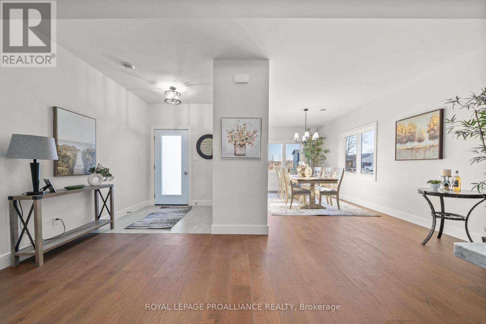 44 Fraser Drive, Quinte West, Ontario  K0K 1E0 - Photo 4 - X12562098