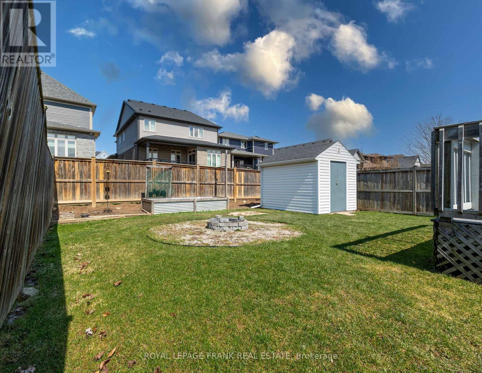 375 St Lawrence Drive, Welland, Ontario L3C 7H7 - Photo 37 - X12963270